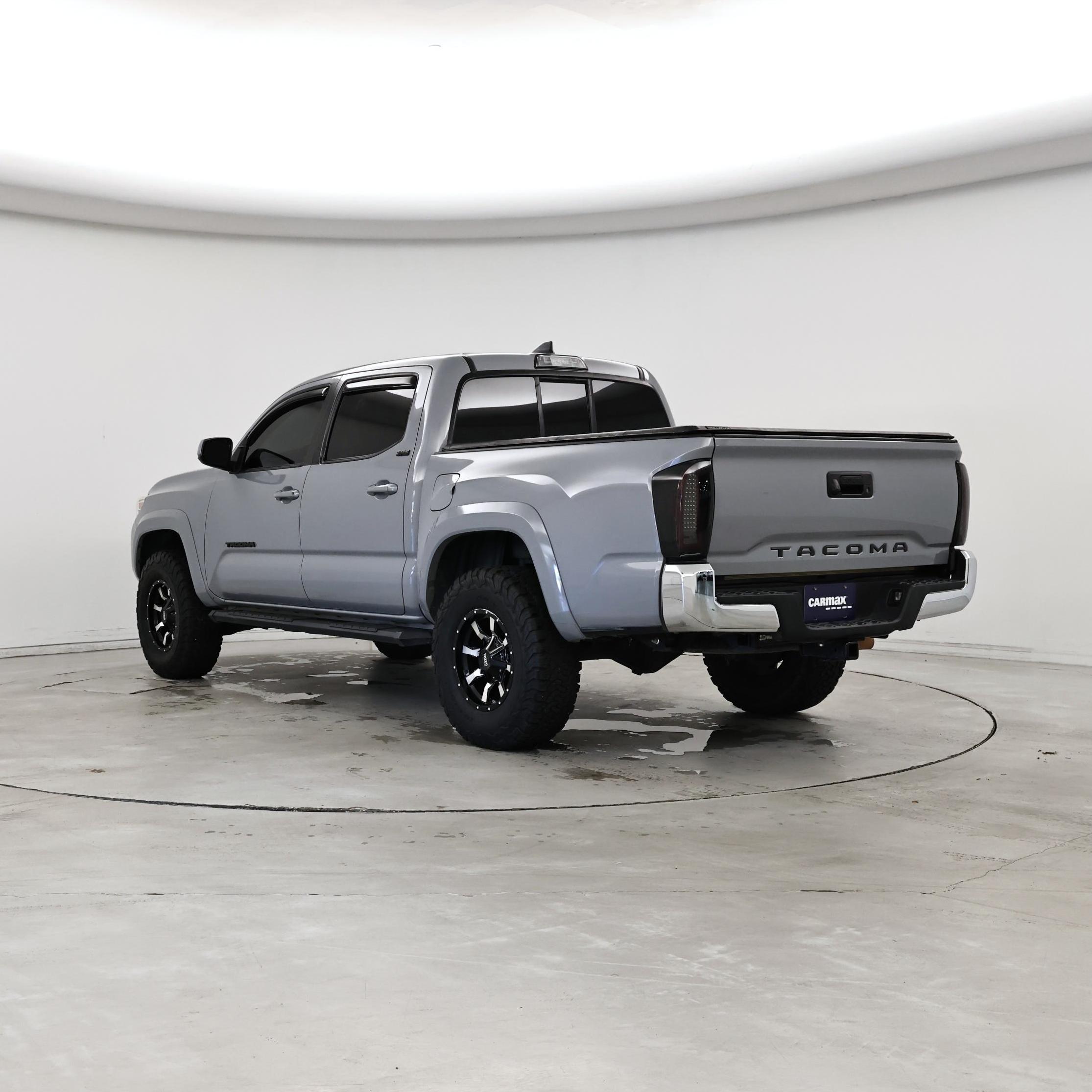 Thumbnail: 2019 Toyota Tacoma - 2