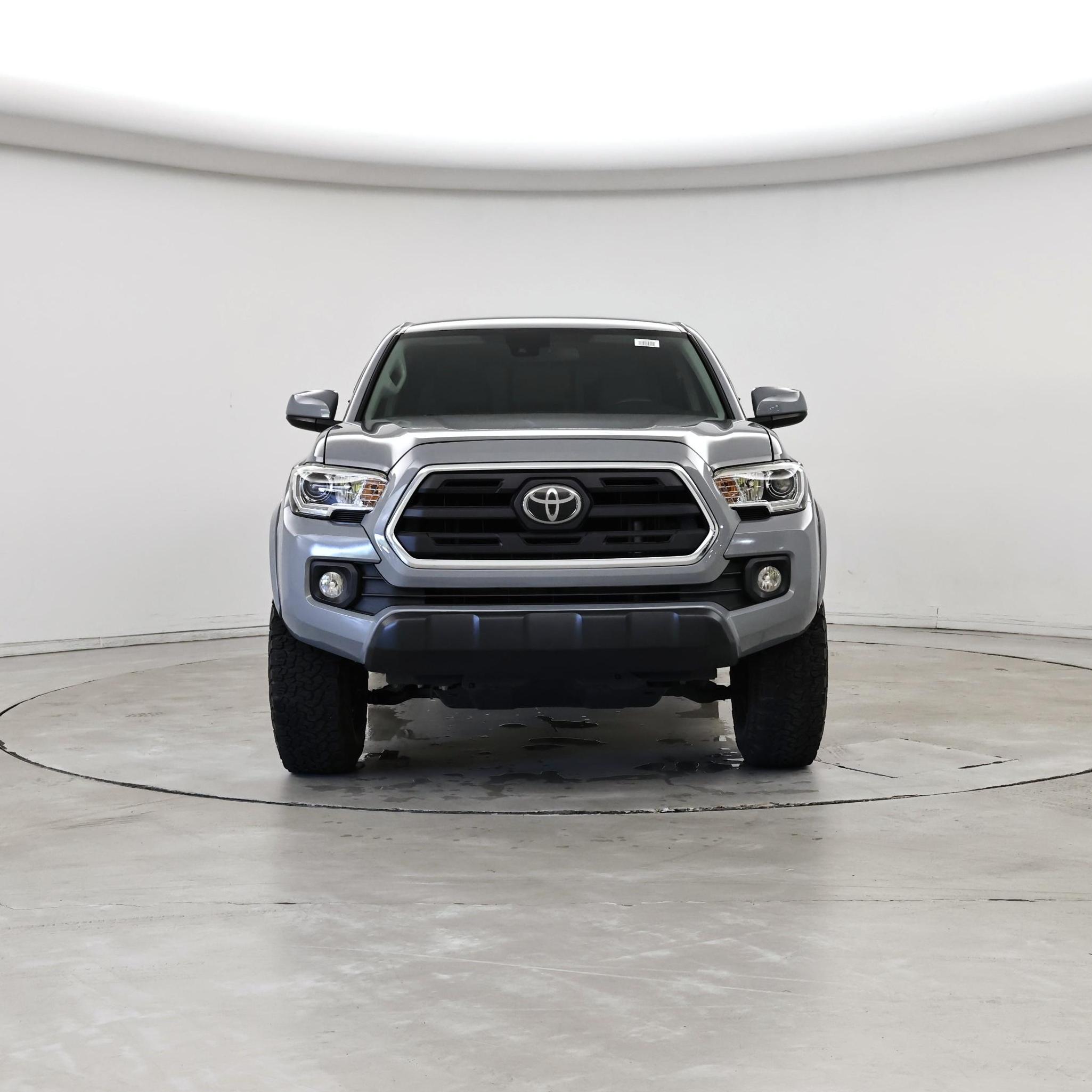 Thumbnail: 2019 Toyota Tacoma - 5