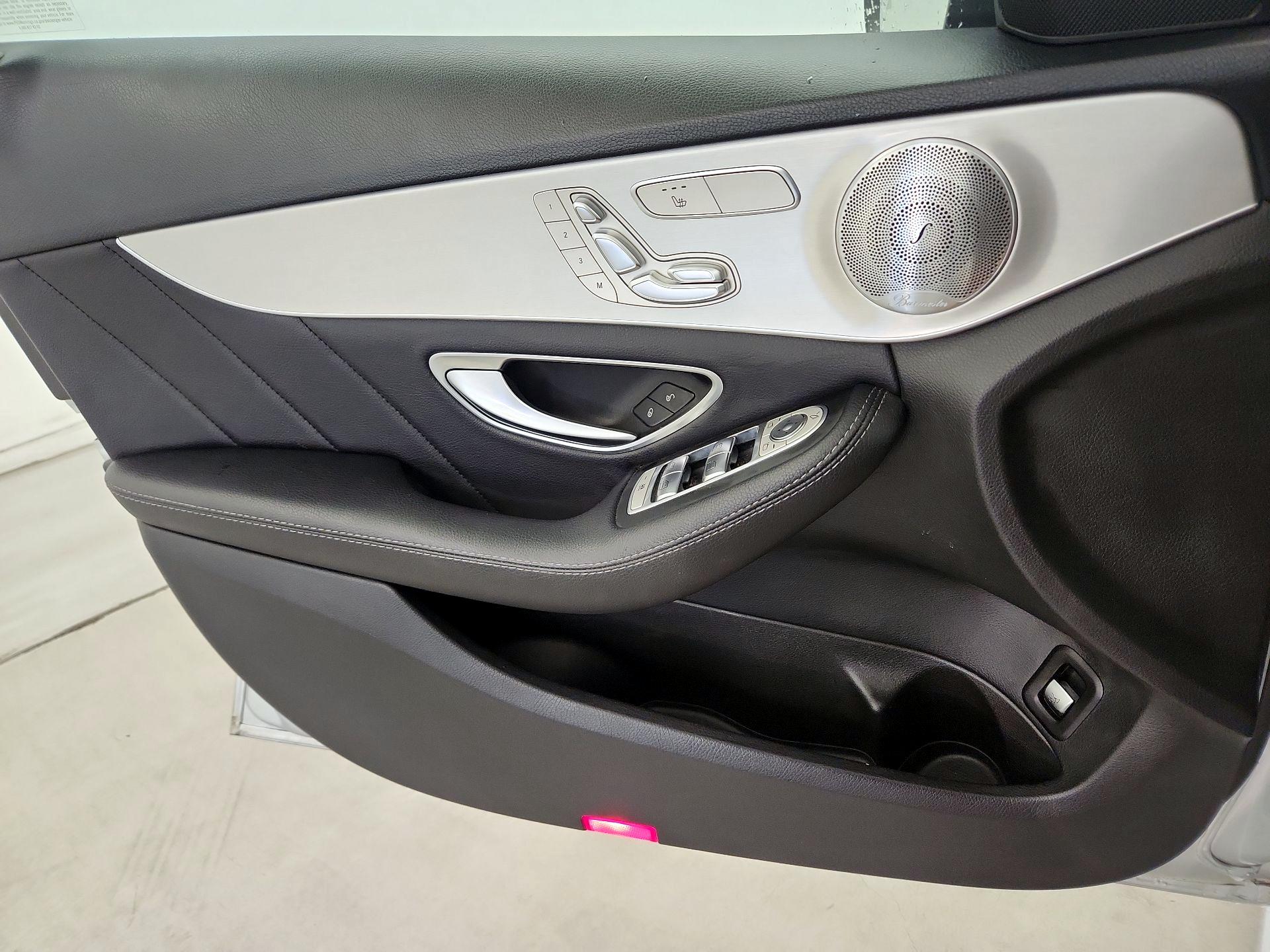 Thumbnail: 2019 Mercedes-Benz C-Class - 12