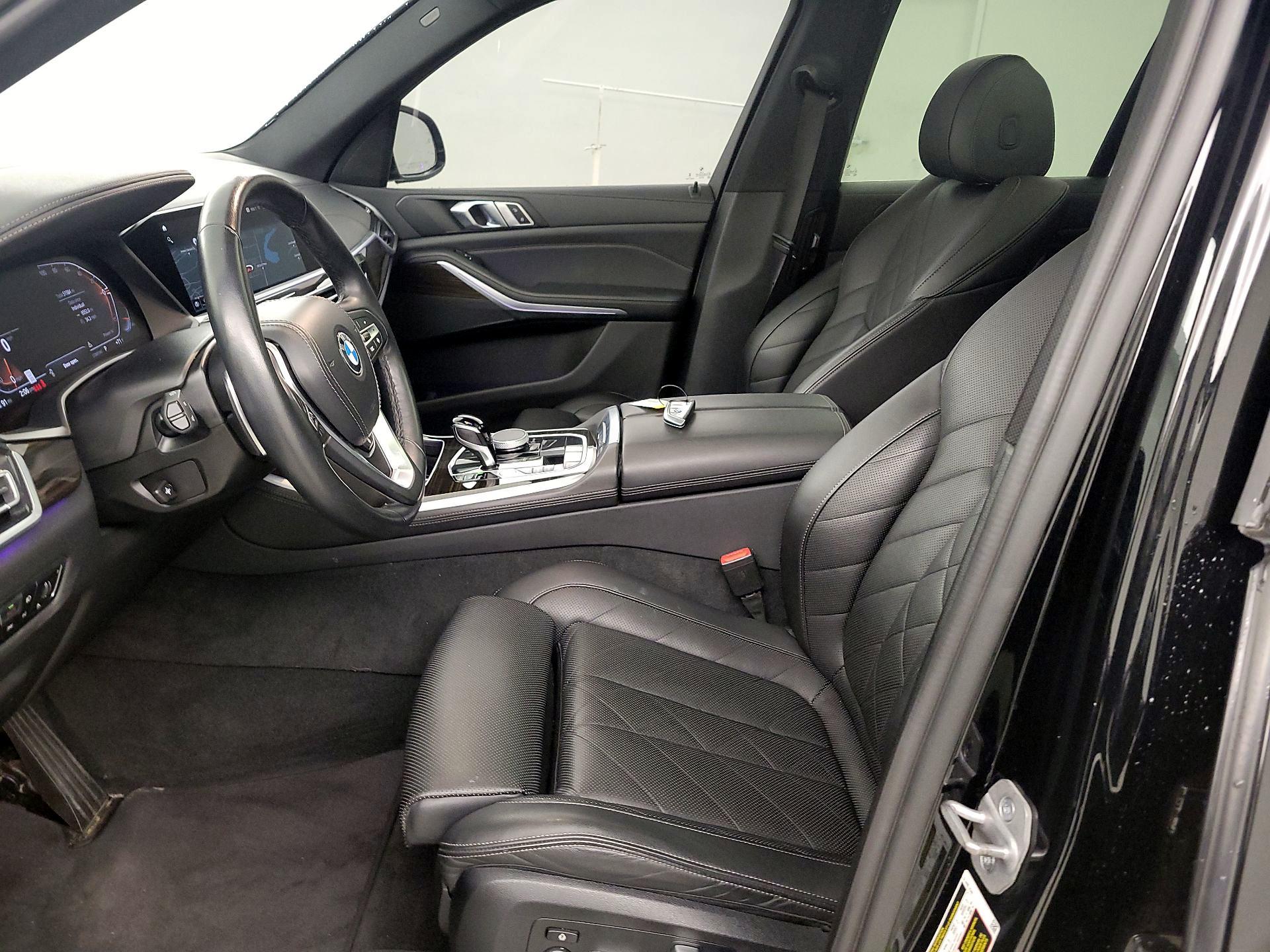 Thumbnail: 2023 BMW X5 - 11