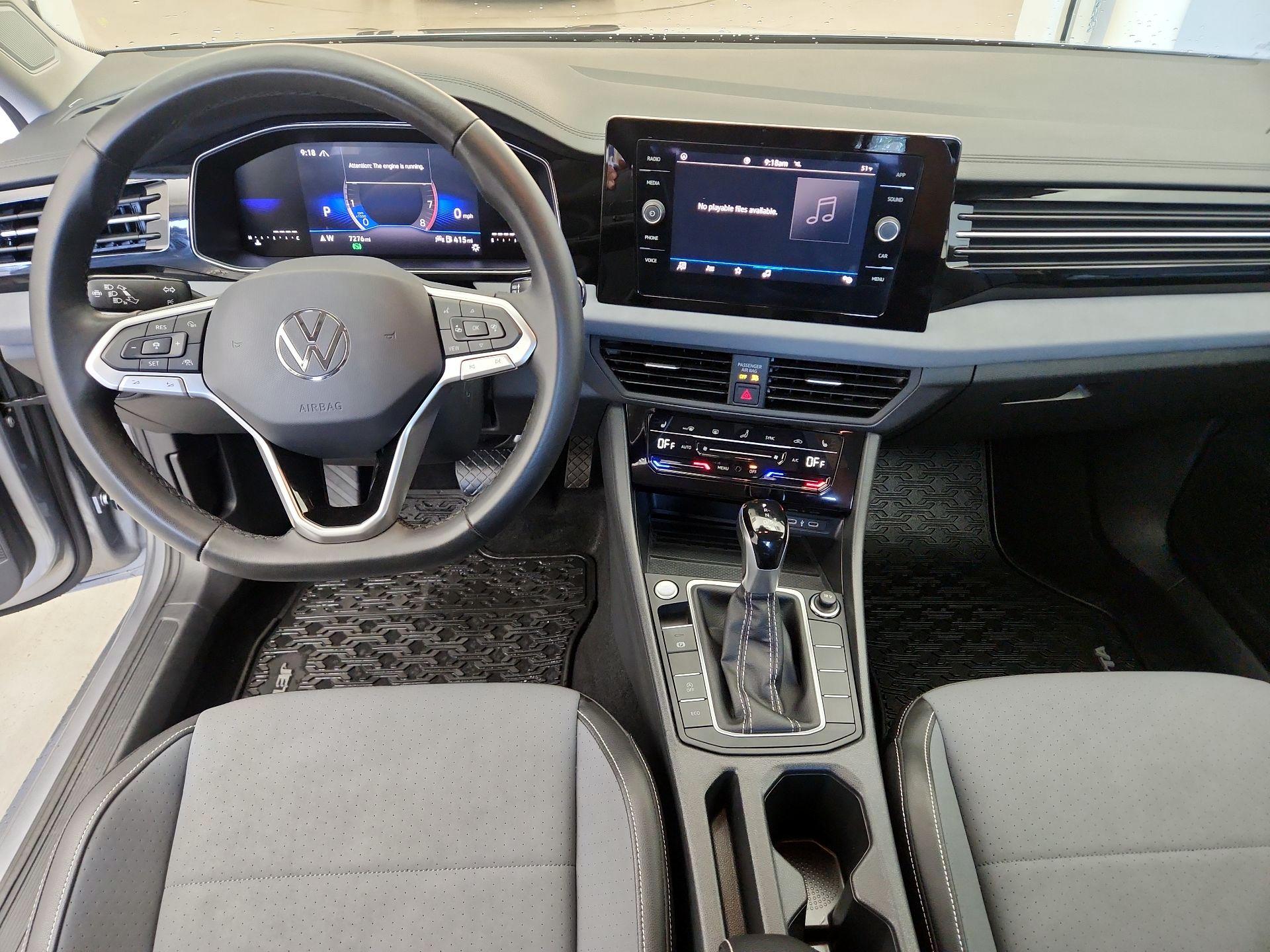 Thumbnail: 2025 Volkswagen Jetta - 9