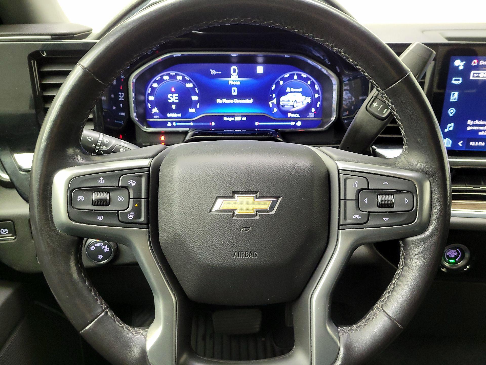 Thumbnail: 2022 Chevrolet Silverado 1500 - 10