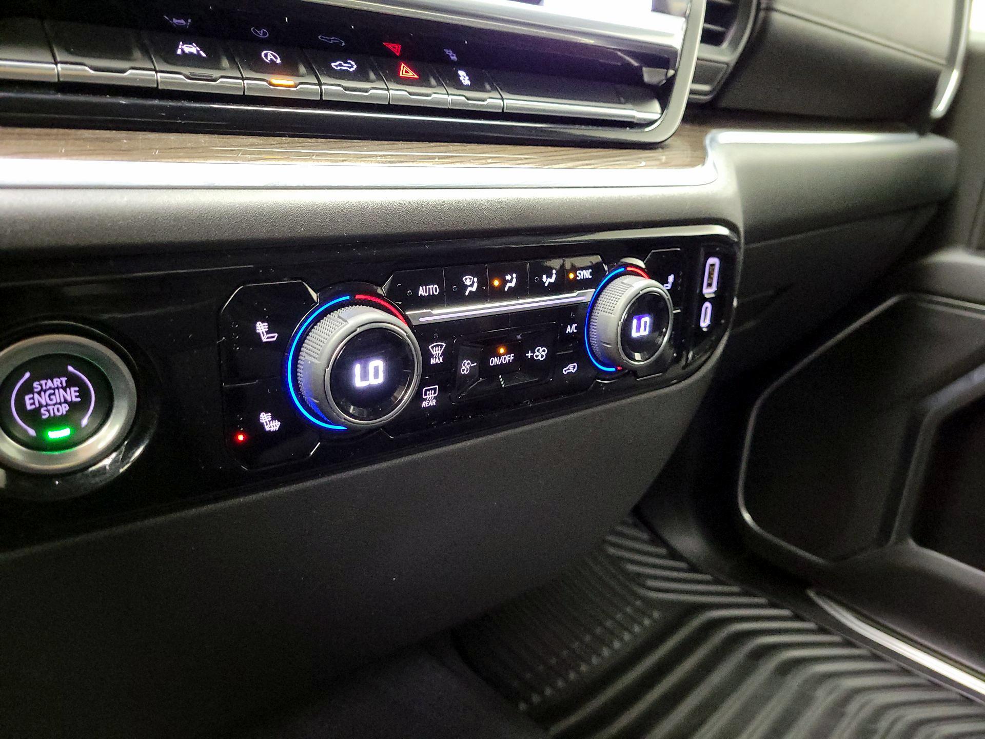 Thumbnail: 2022 Chevrolet Silverado 1500 - 17