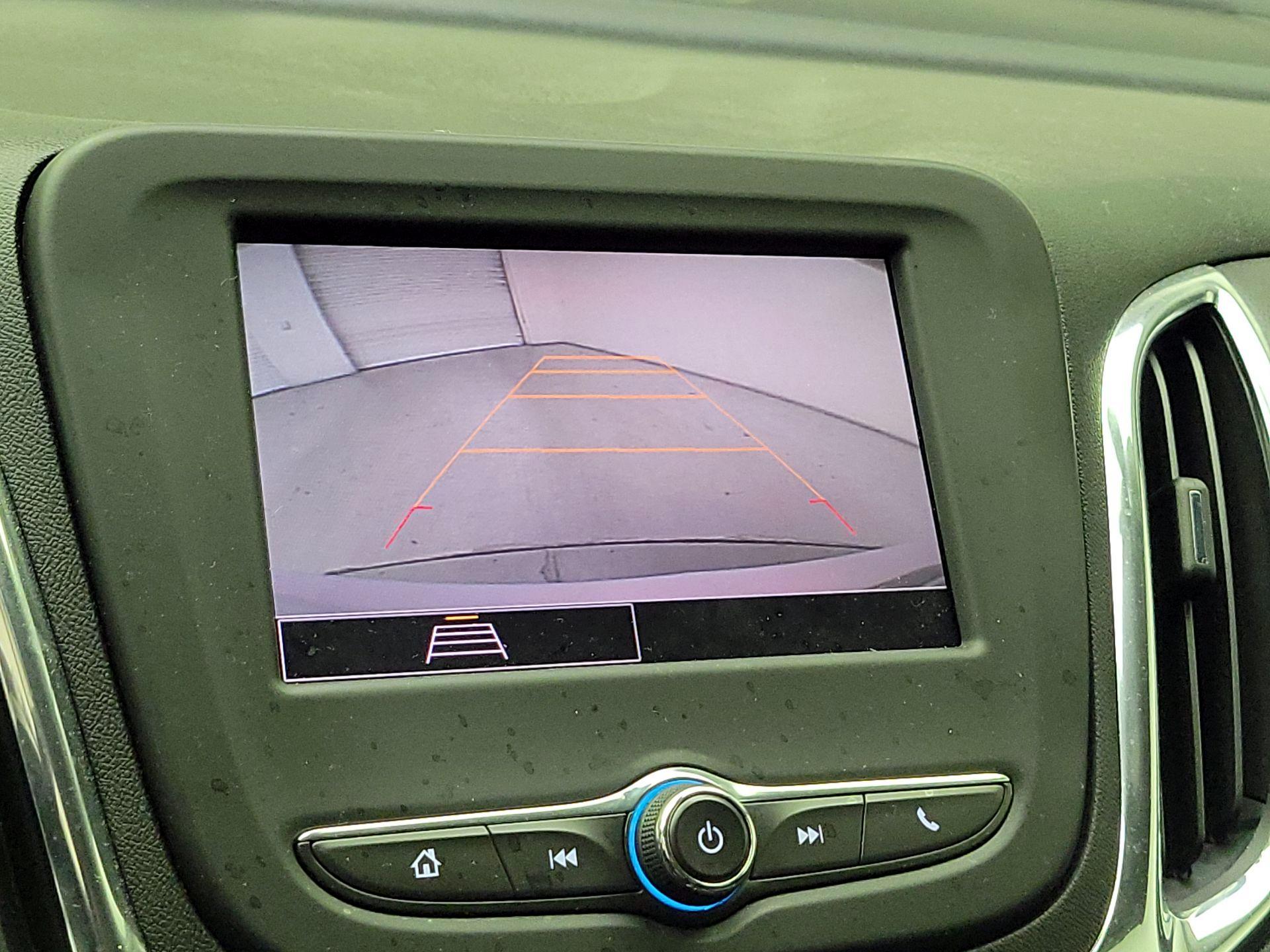 Thumbnail: 2022 Chevrolet Equinox - 14