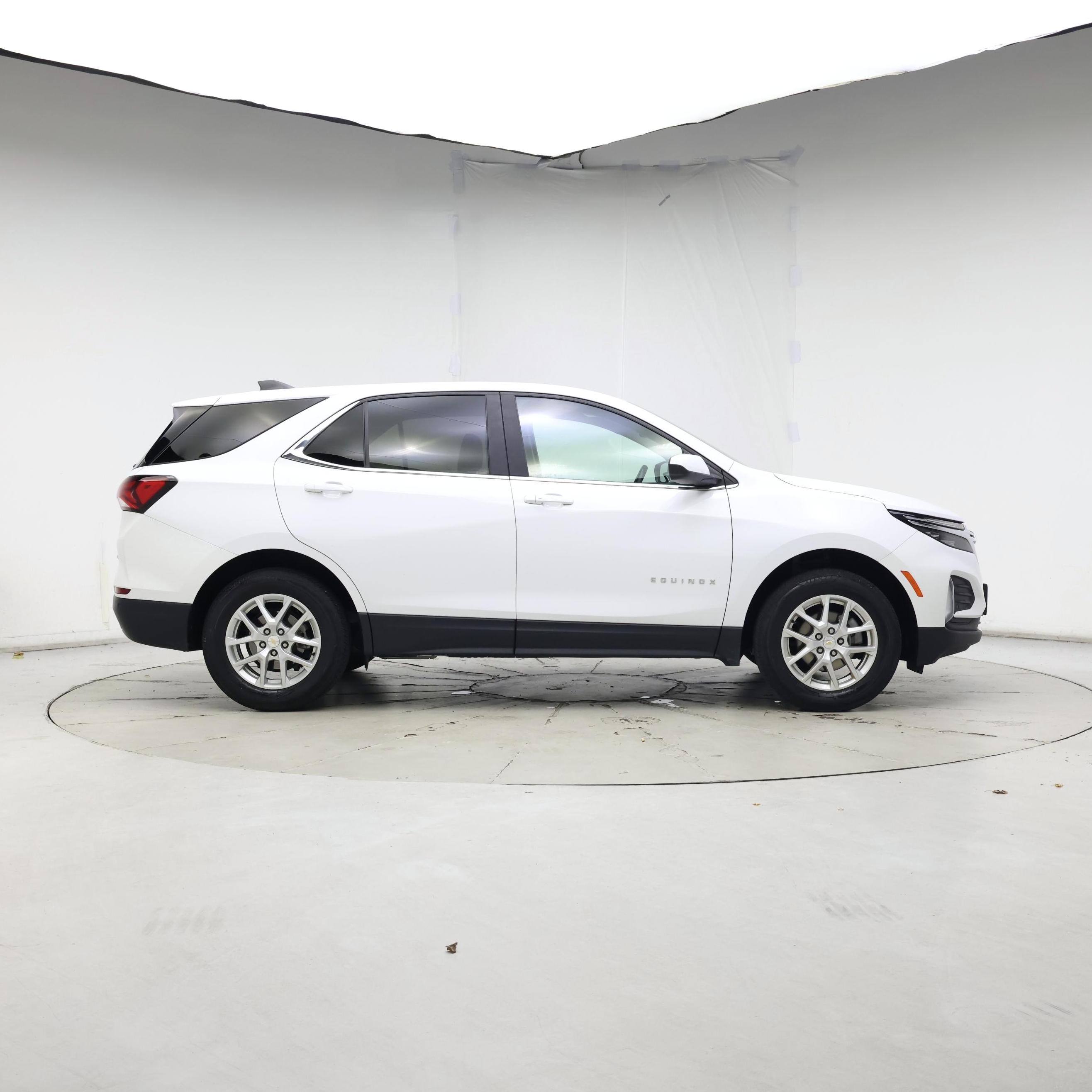 Thumbnail: 2022 Chevrolet Equinox - 7