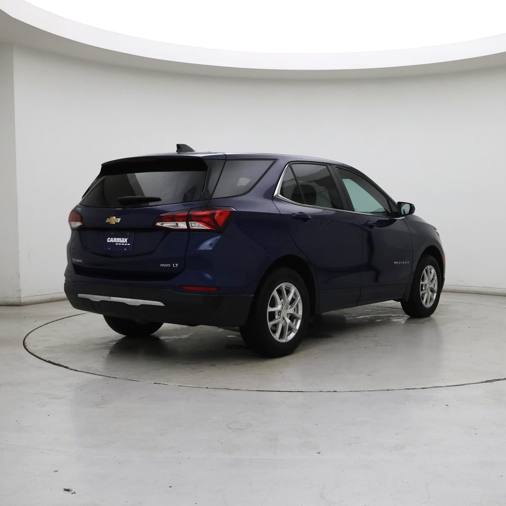 Thumbnail: 2022 Chevrolet Equinox - 8