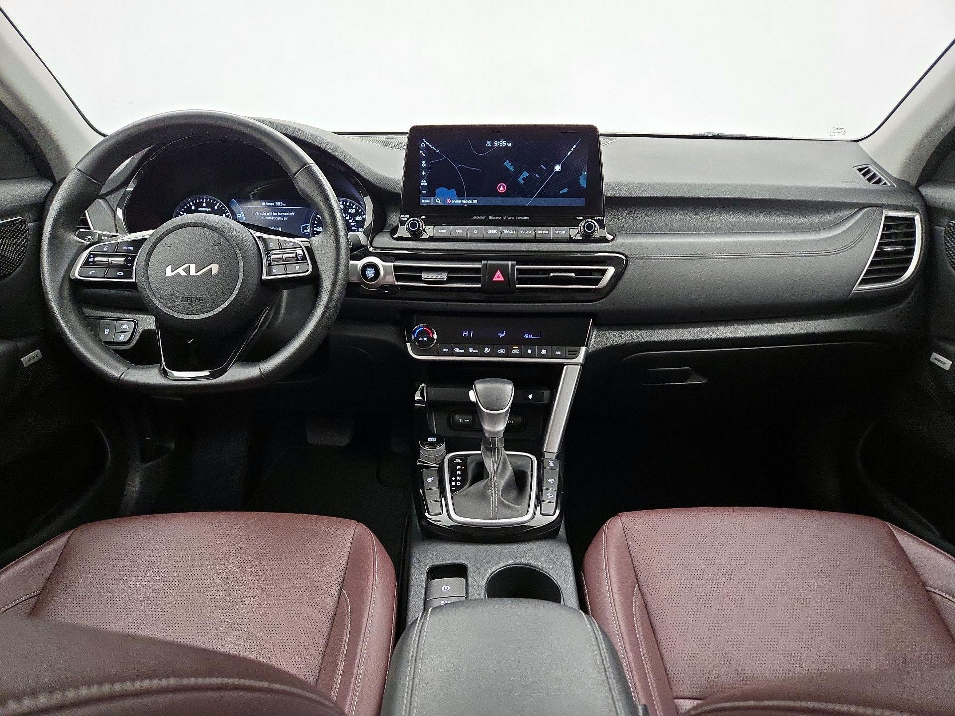 Thumbnail: 2022 Kia Seltos - 9