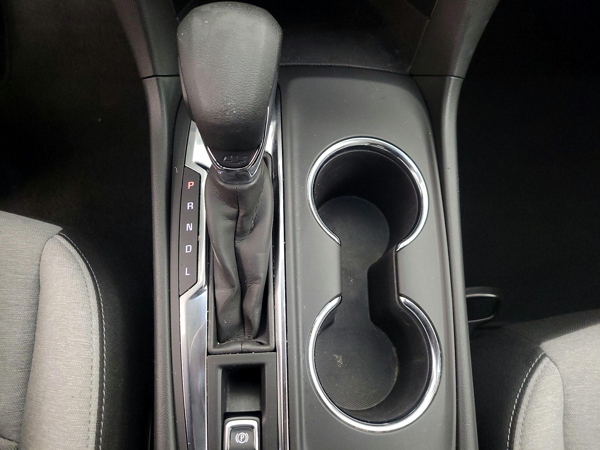 Thumbnail: 2022 Chevrolet Equinox - 17