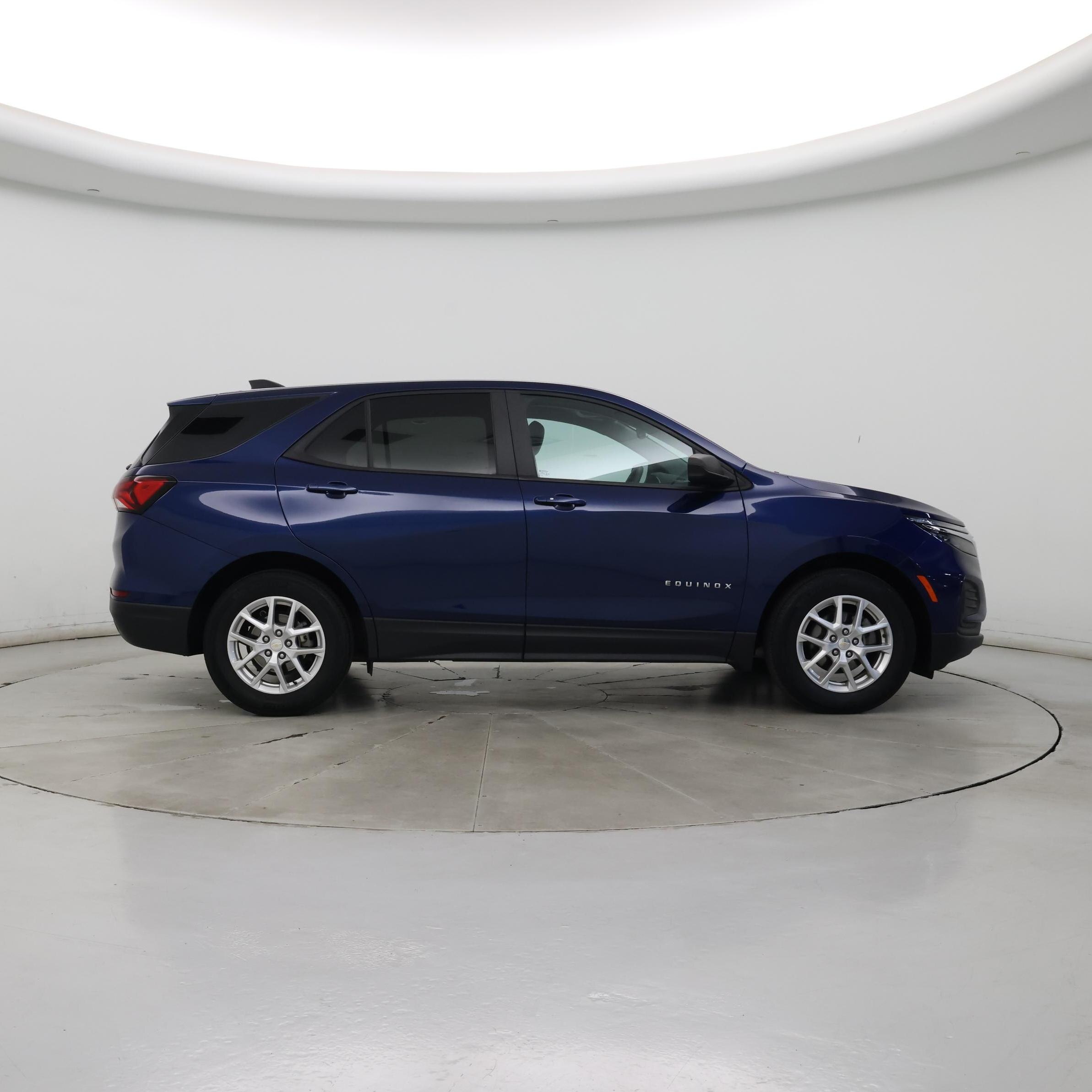 Thumbnail: 2022 Chevrolet Equinox - 7