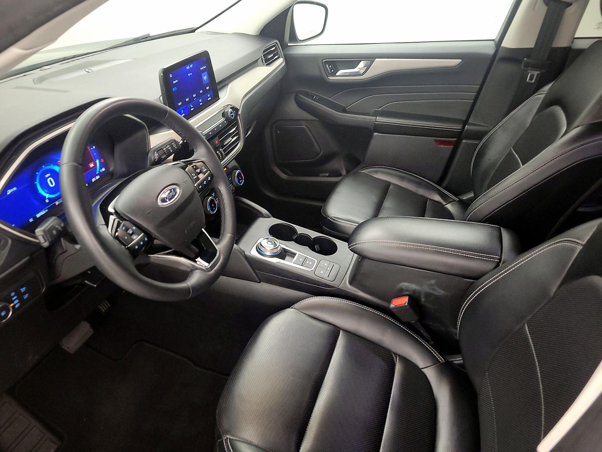 Thumbnail: 2022 Ford Escape - 11