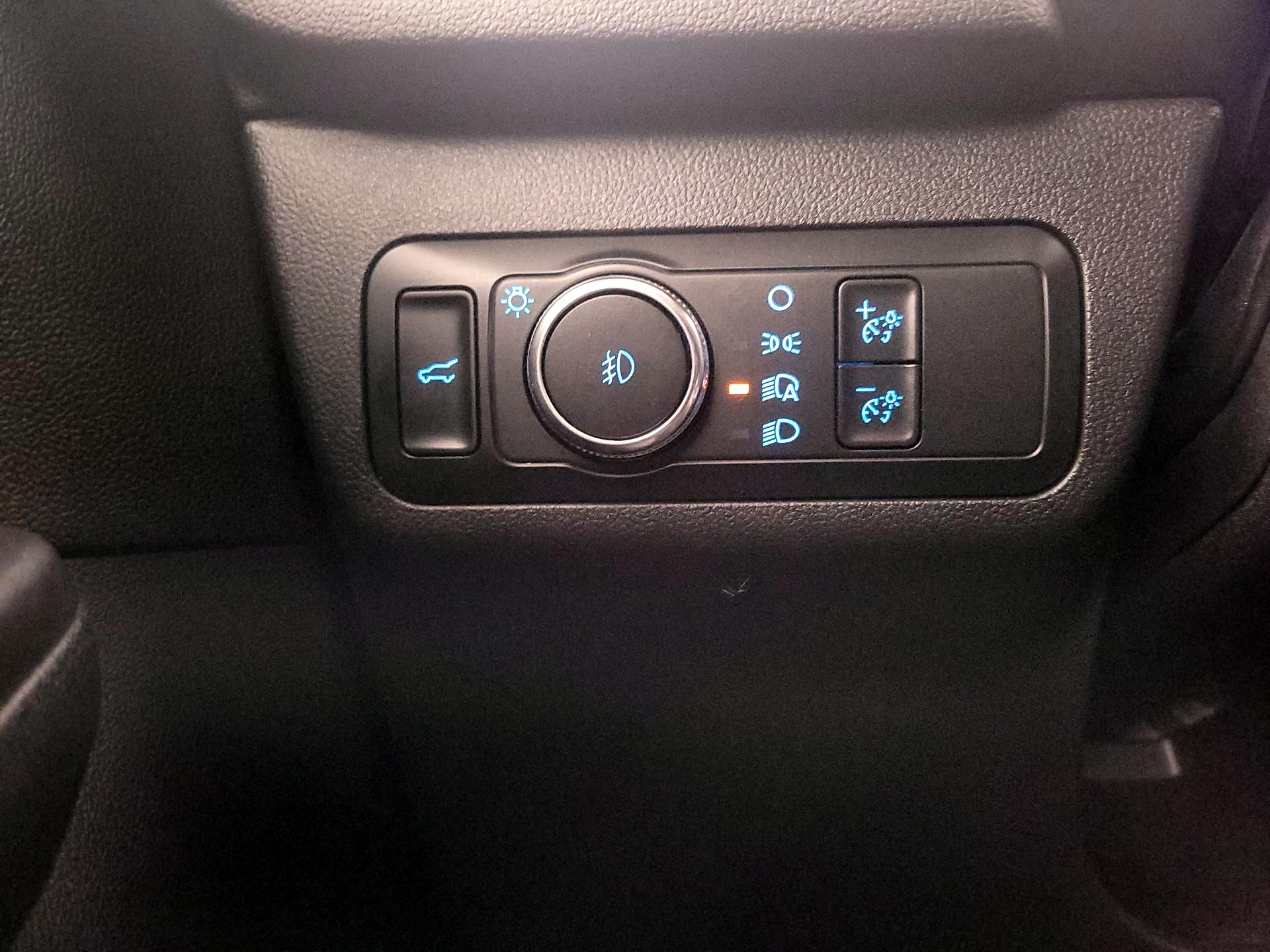 Thumbnail: 2022 Ford Escape - 13