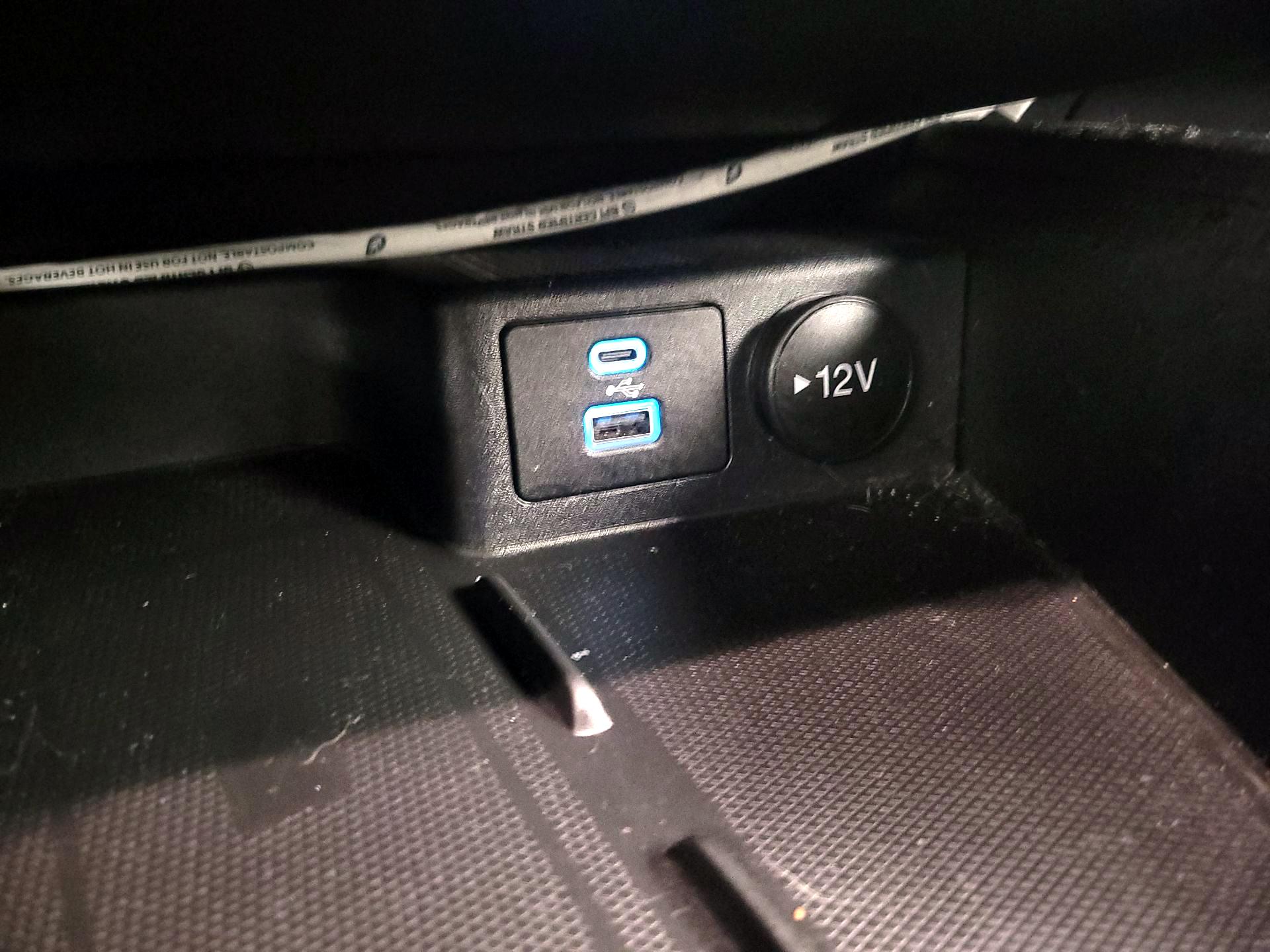 Thumbnail: 2022 Ford Escape - 18