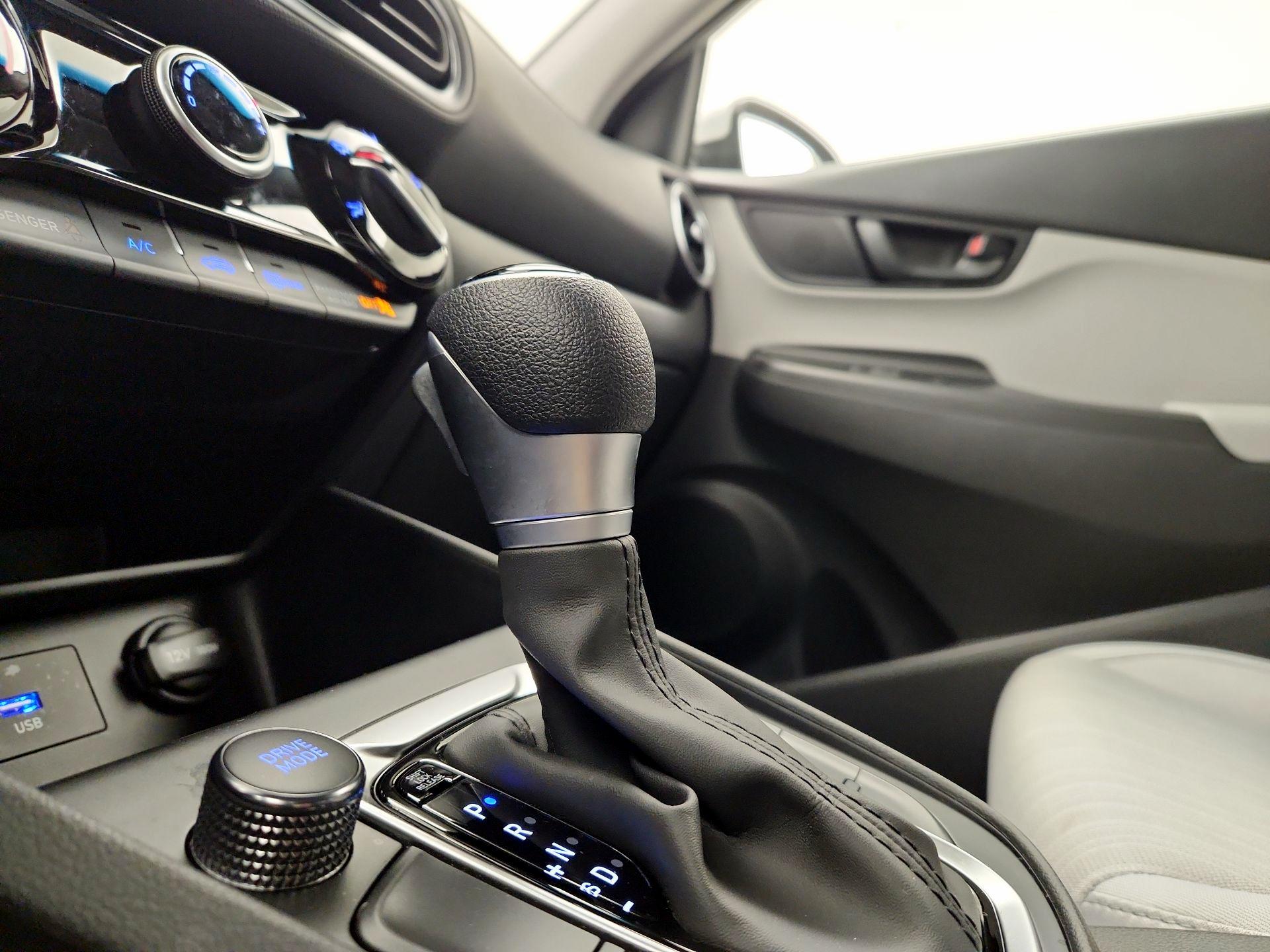 Thumbnail: 2023 Hyundai Kona - 17