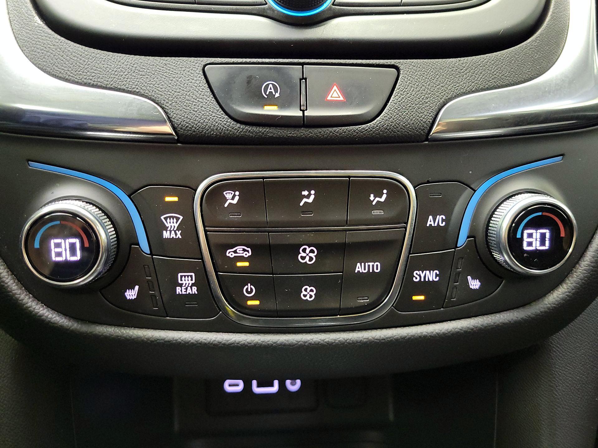 Thumbnail: 2023 Chevrolet Equinox - 17