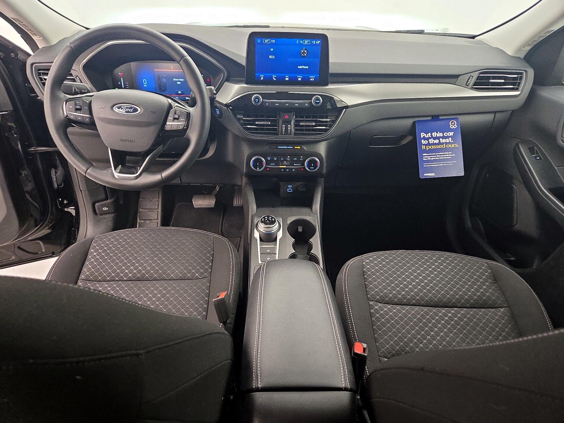 Thumbnail: 2023 Ford Escape - 9