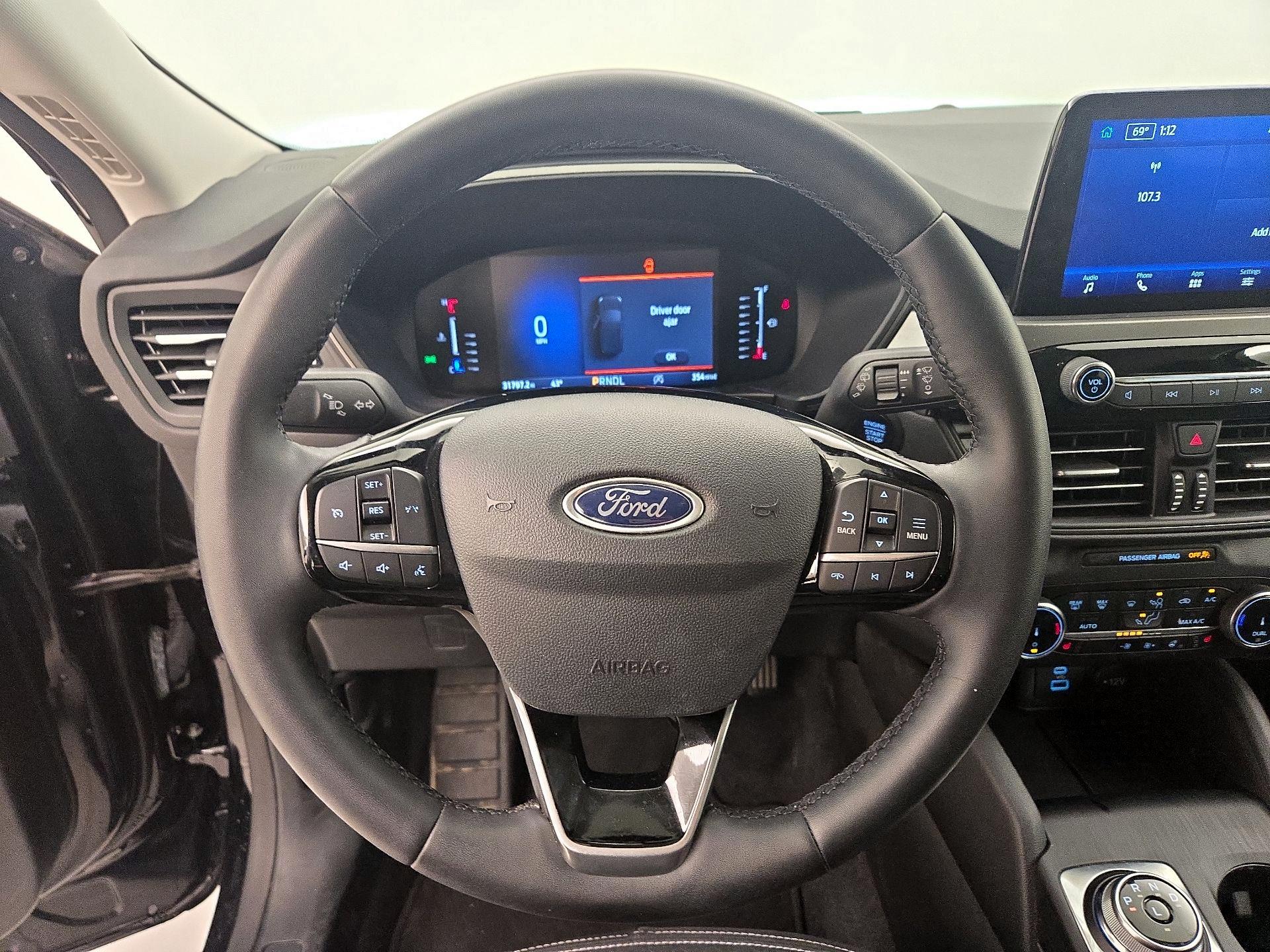 Thumbnail: 2023 Ford Escape - 10