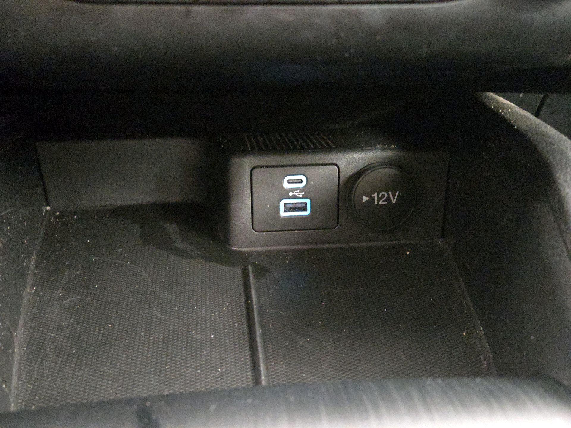 Thumbnail: 2023 Ford Escape - 18