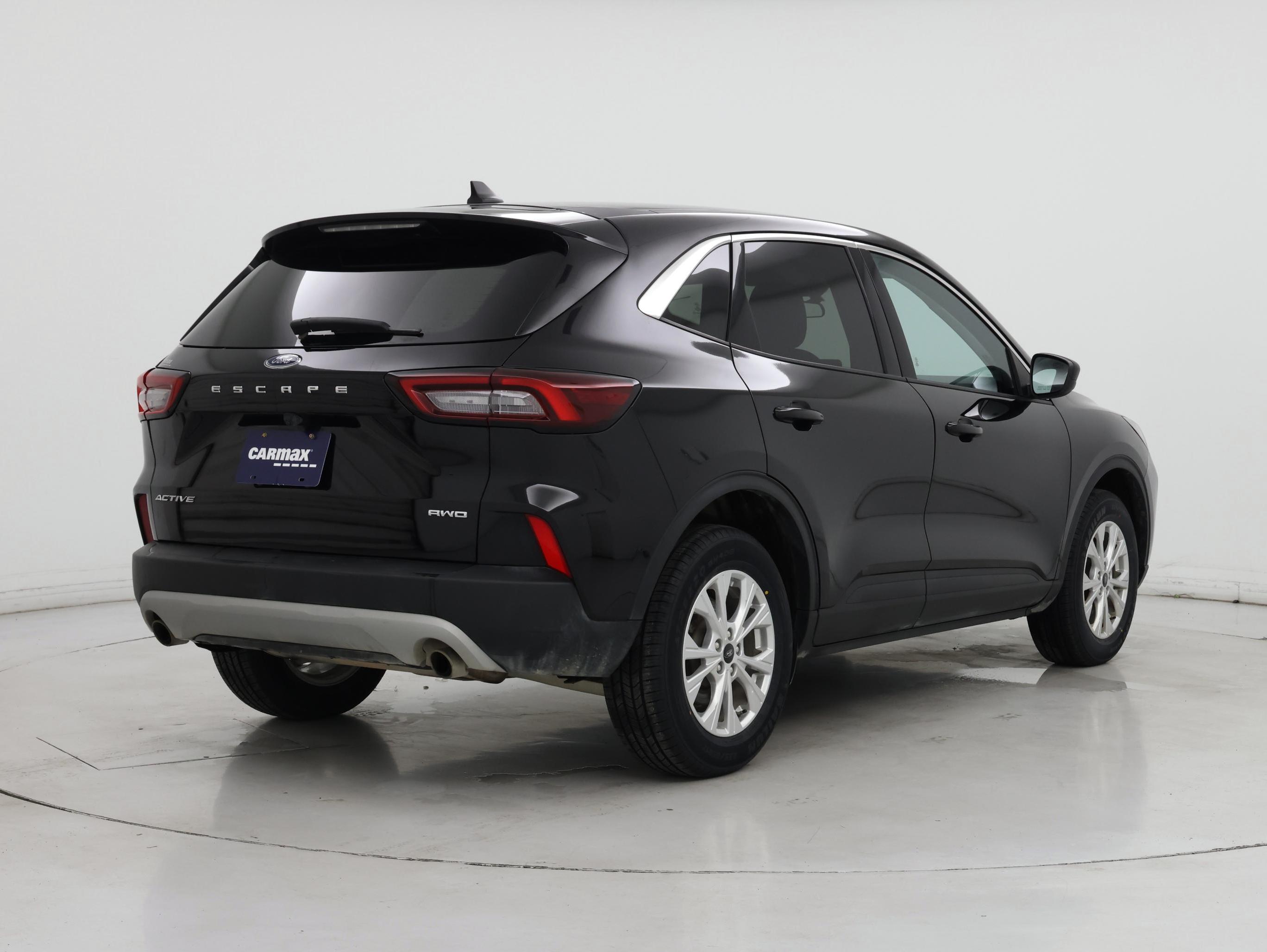 Thumbnail: 2023 Ford Escape - 8