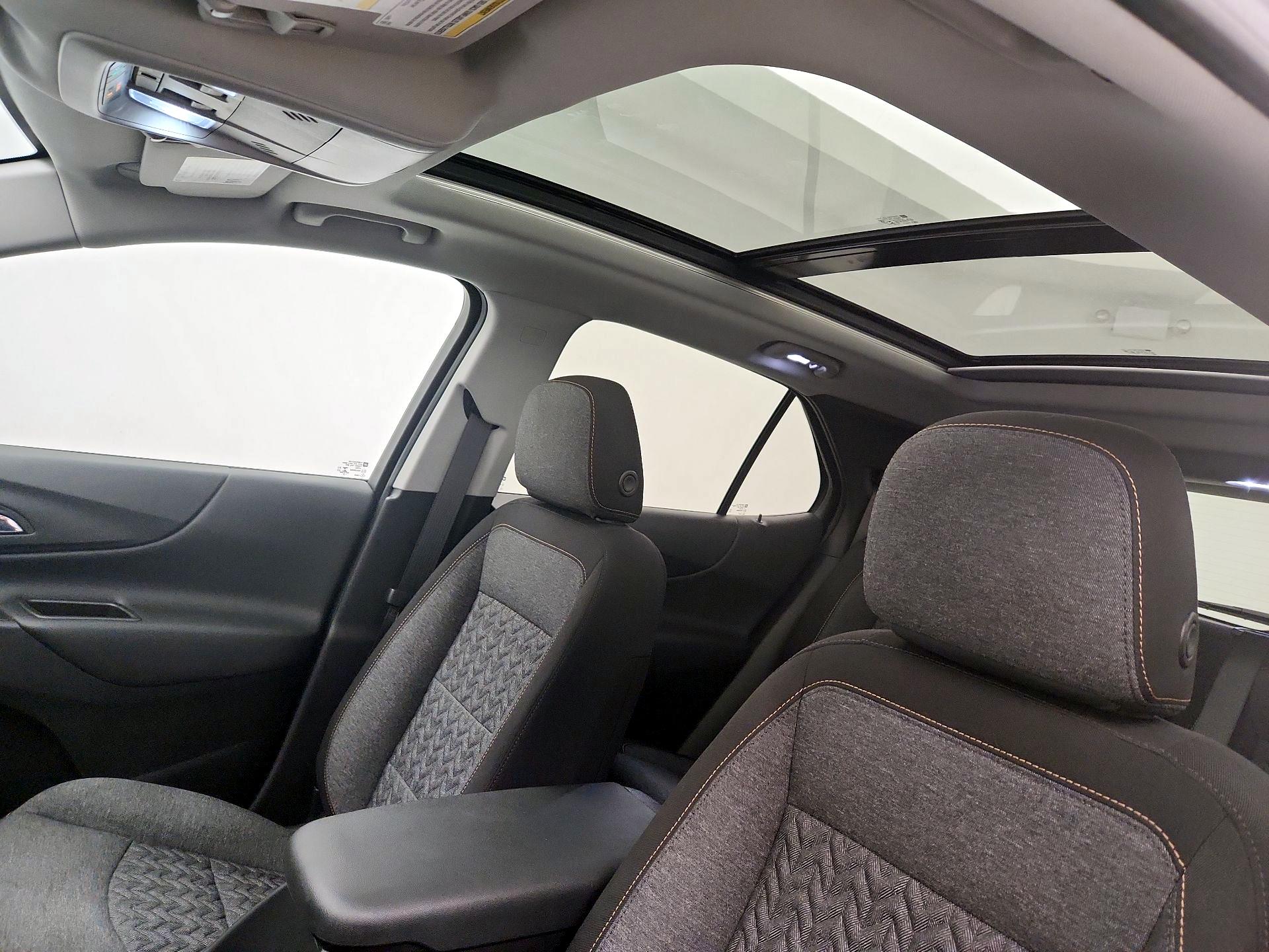 Thumbnail: 2022 Chevrolet Equinox - 19