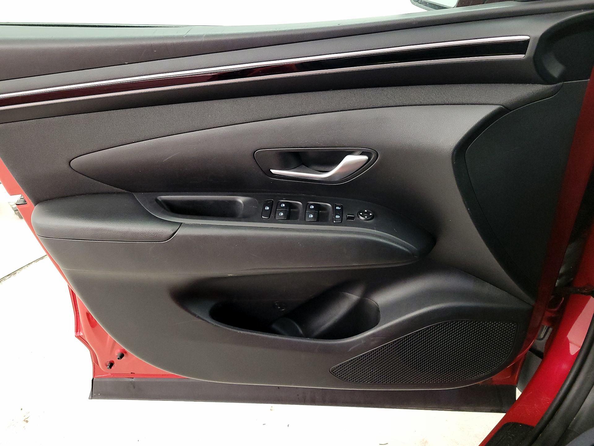 Thumbnail: 2023 Hyundai Tucson - 12