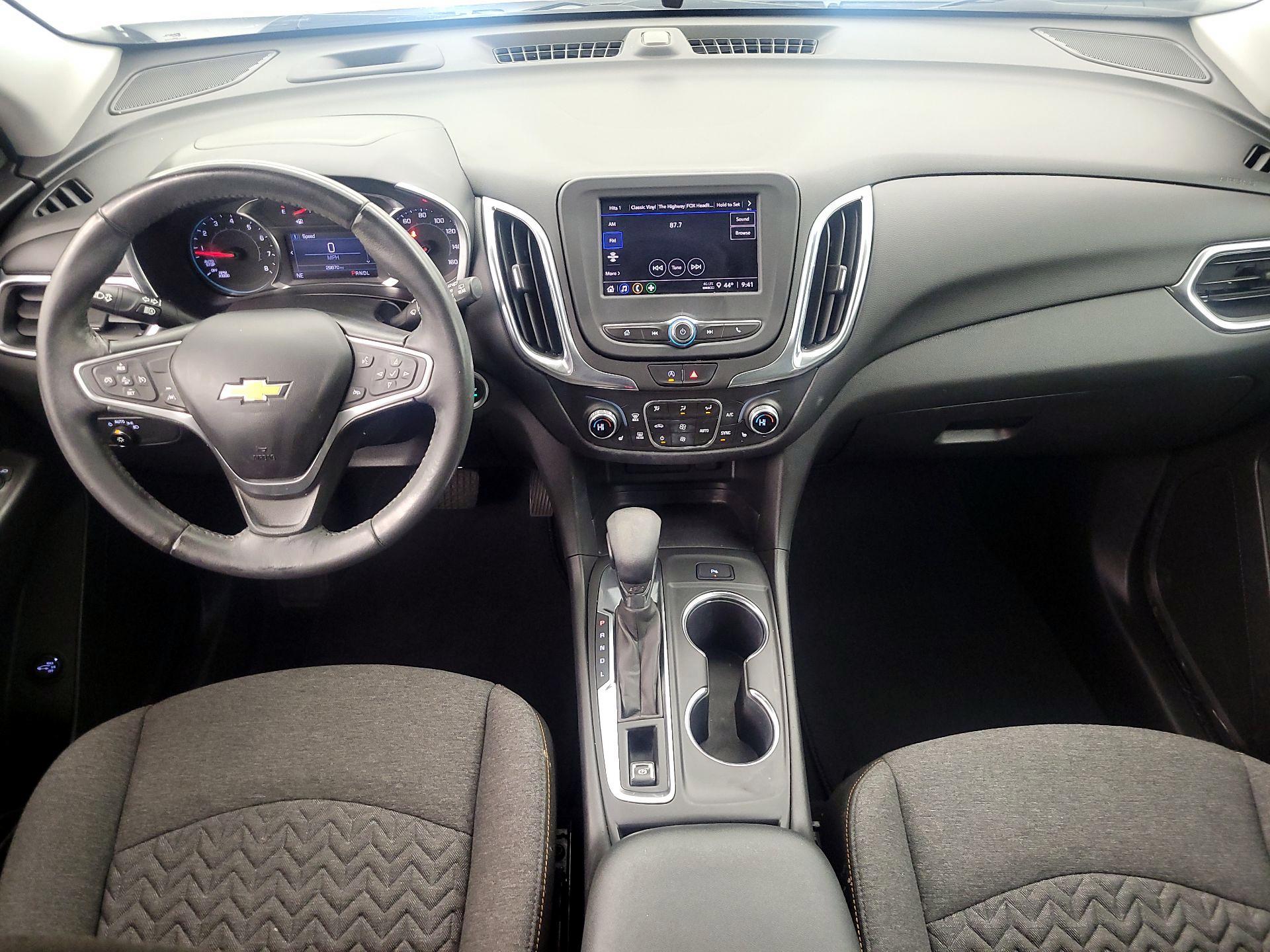 Thumbnail: 2022 Chevrolet Equinox - 9