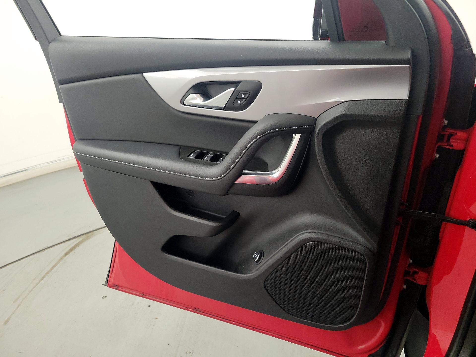 Thumbnail: 2023 Chevrolet Blazer - 12