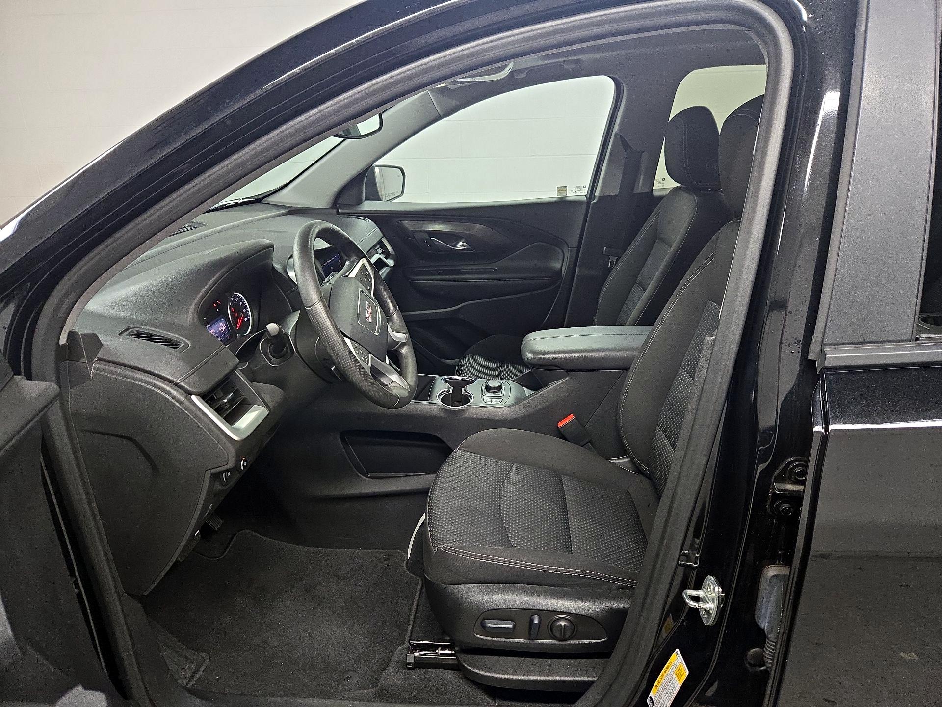 Thumbnail: 2023 GMC Terrain - 11