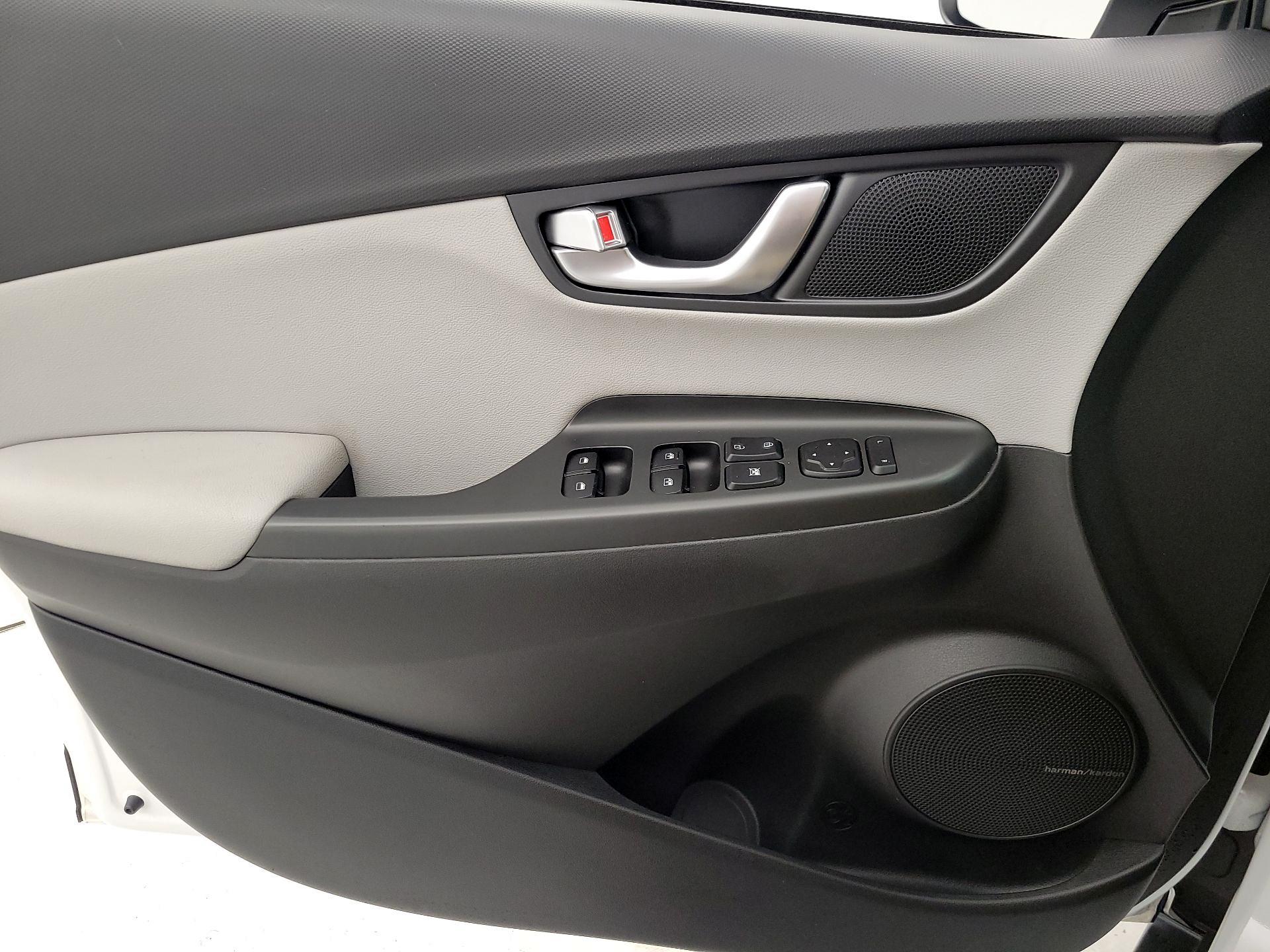 Thumbnail: 2023 Hyundai Kona - 12