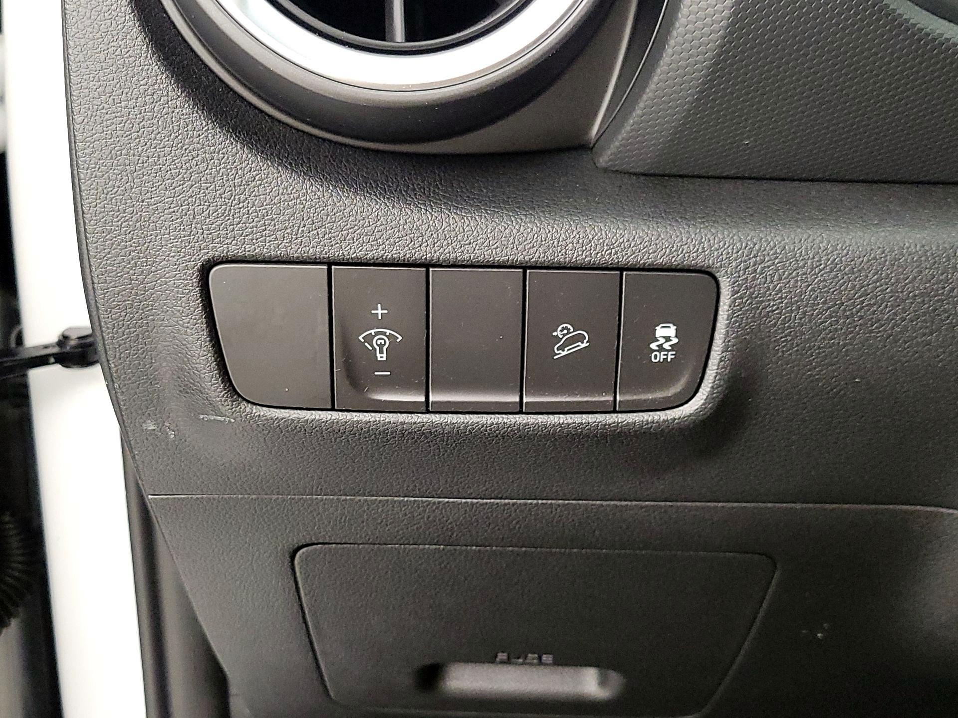 Thumbnail: 2023 Hyundai Kona - 13