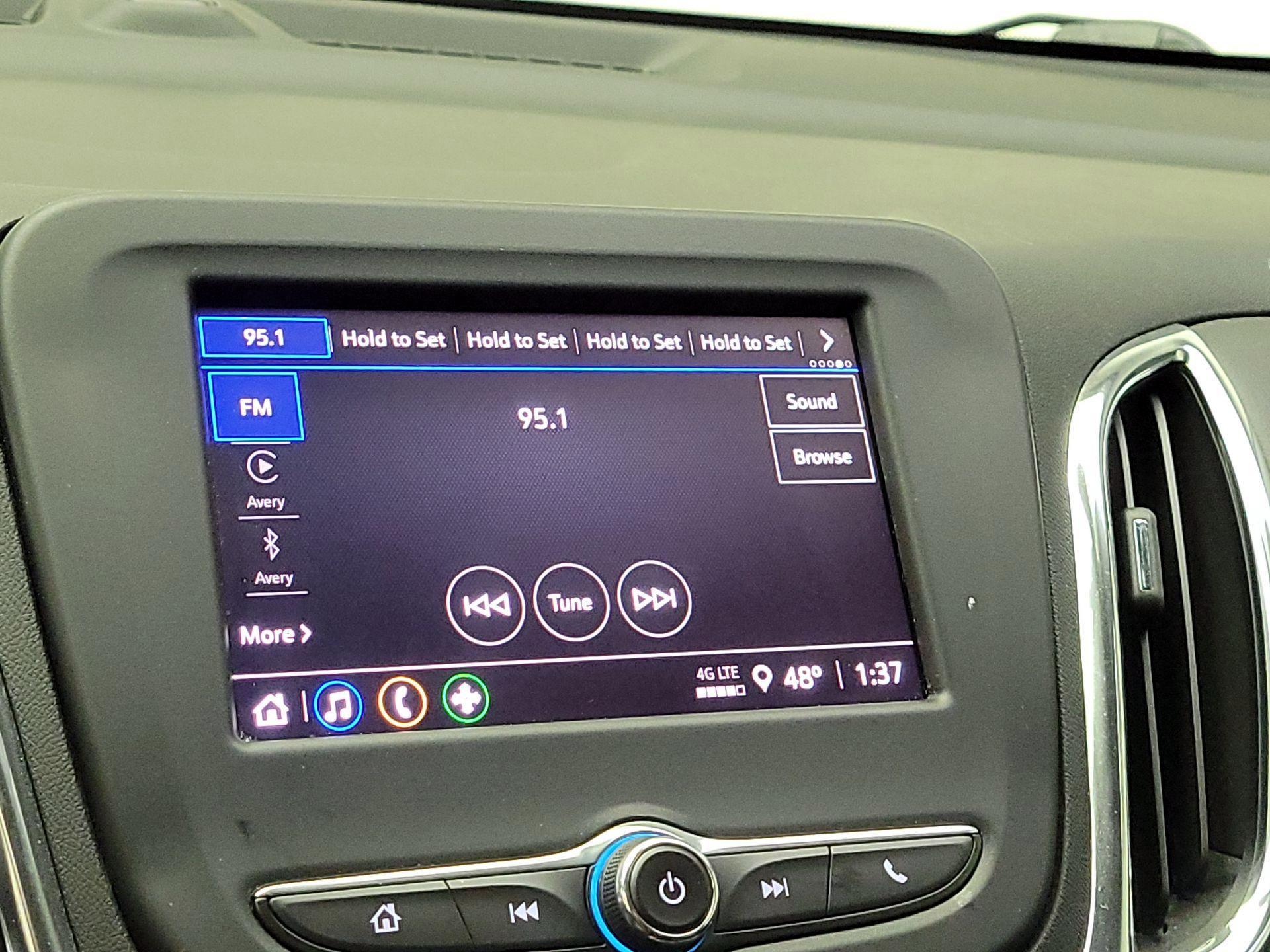 Thumbnail: 2022 Chevrolet Equinox - 15