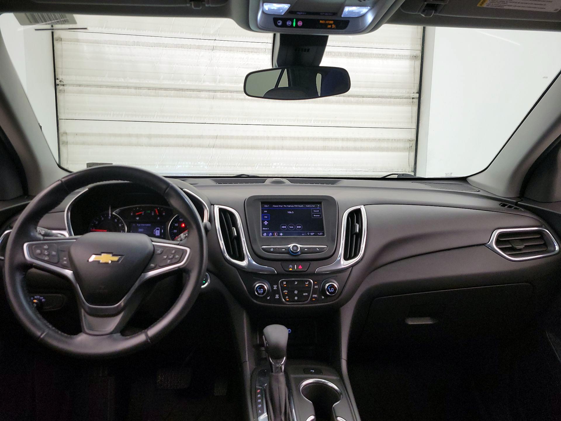 Thumbnail: 2022 Chevrolet Equinox - 9