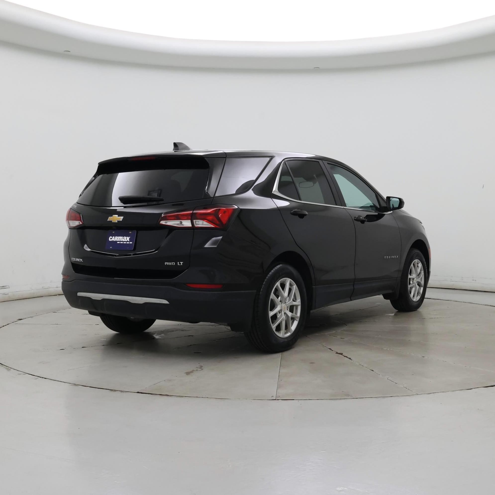 Thumbnail: 2022 Chevrolet Equinox - 8