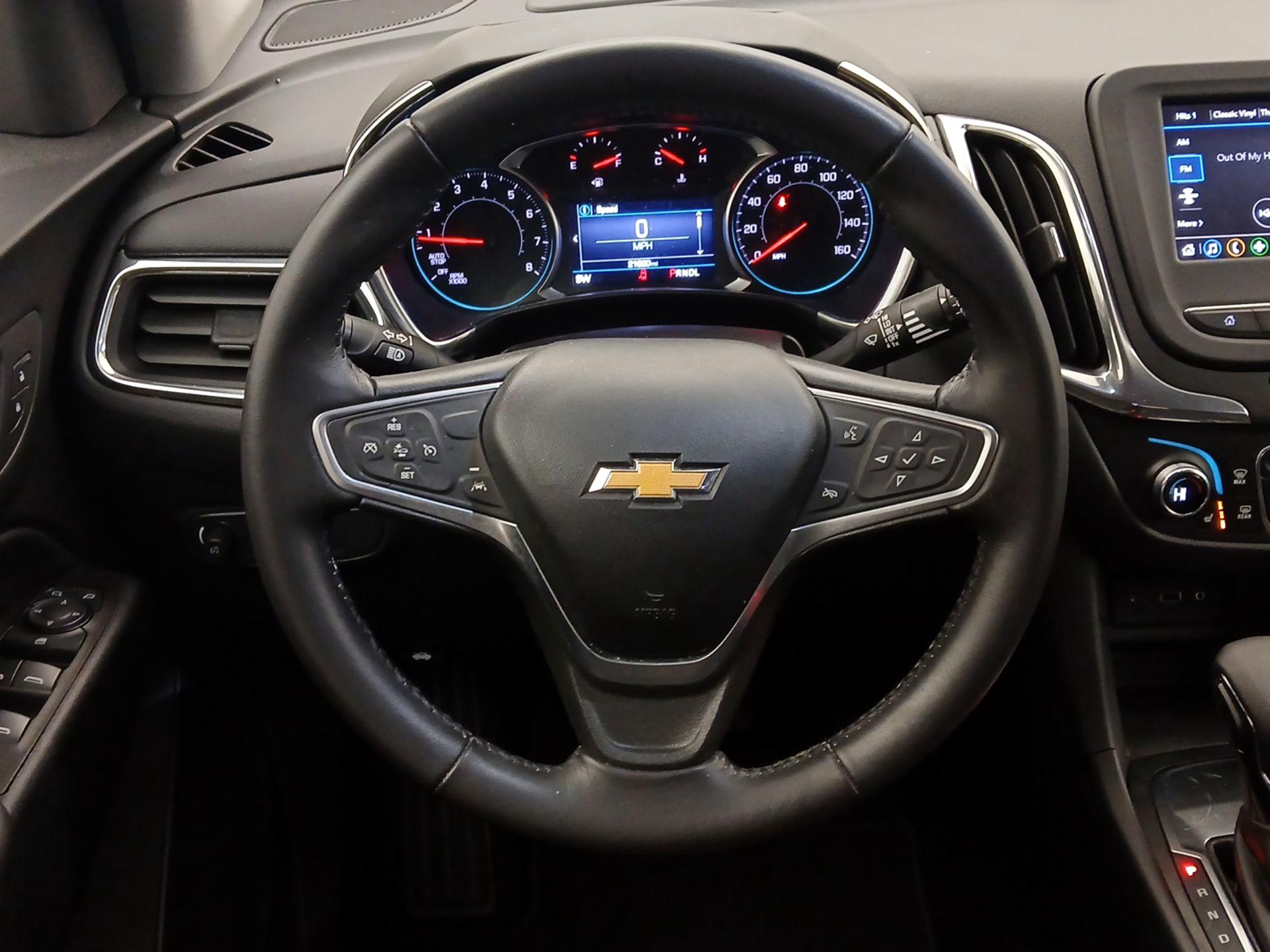 Thumbnail: 2022 Chevrolet Equinox - 10