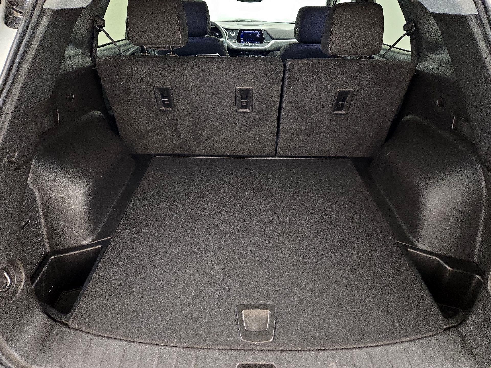 Thumbnail: 2022 Chevrolet Blazer - 20