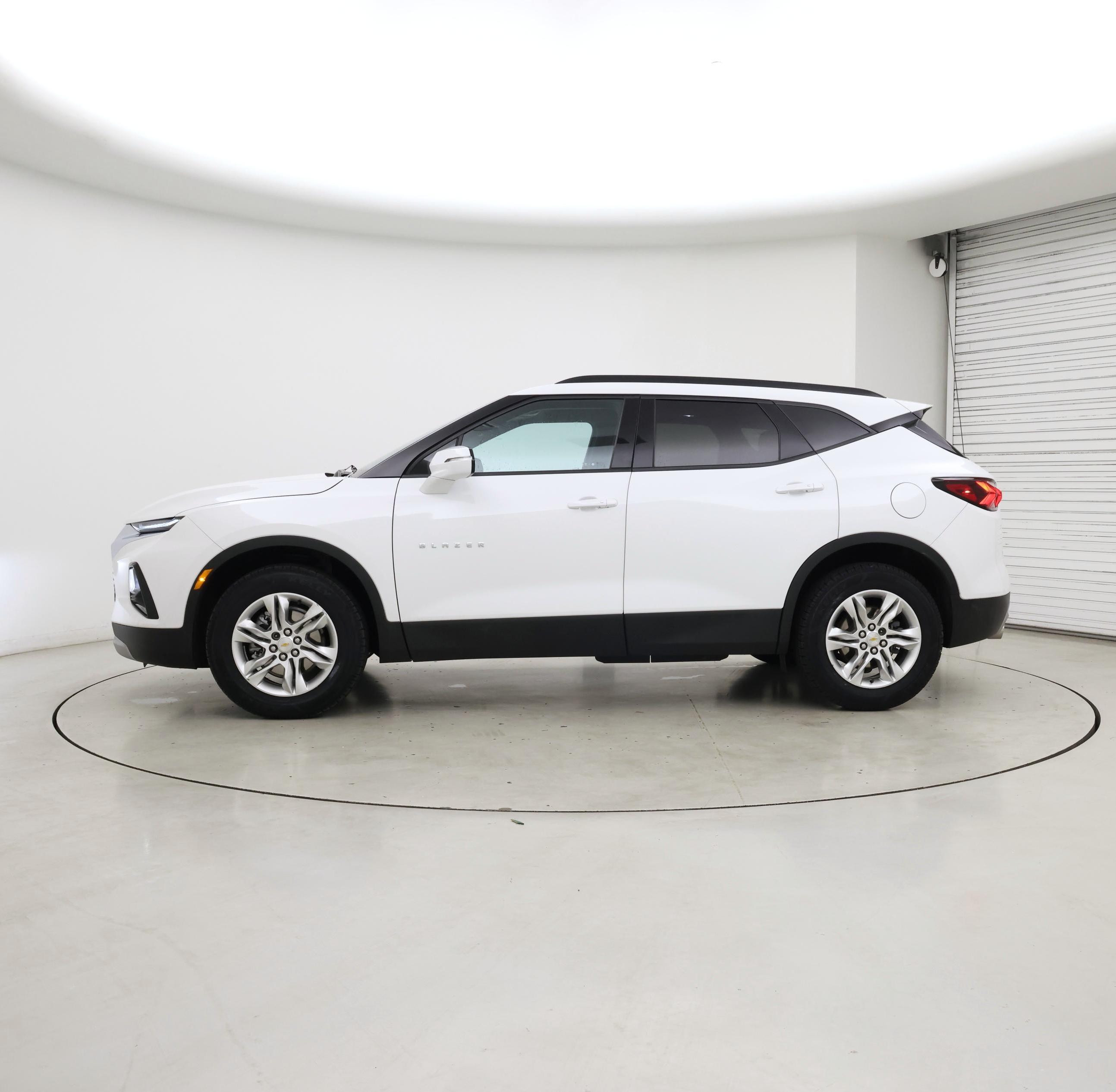 Thumbnail: 2022 Chevrolet Blazer - 3