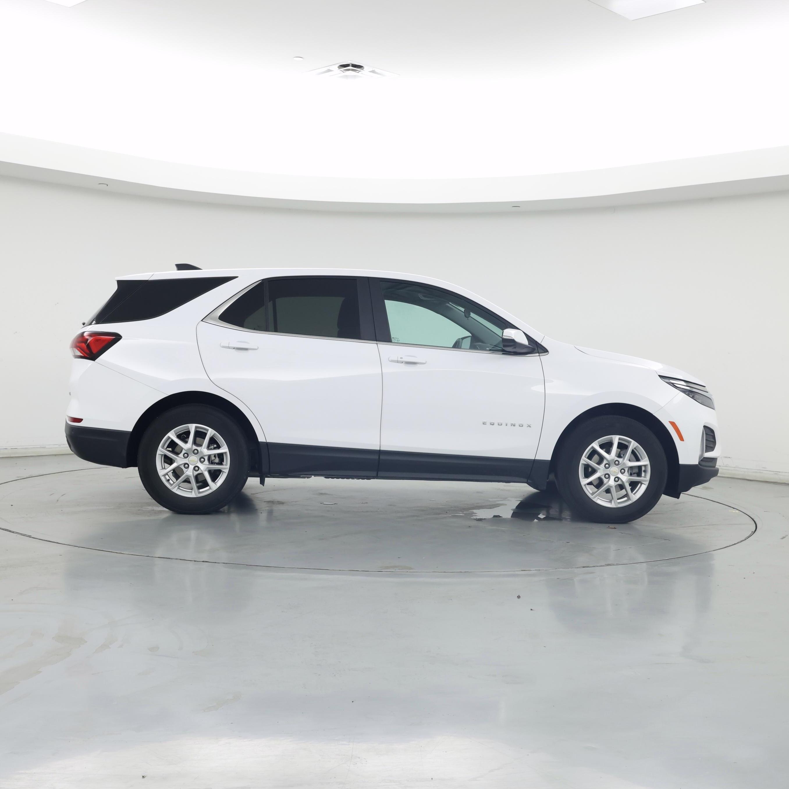 Thumbnail: 2022 Chevrolet Equinox - 7