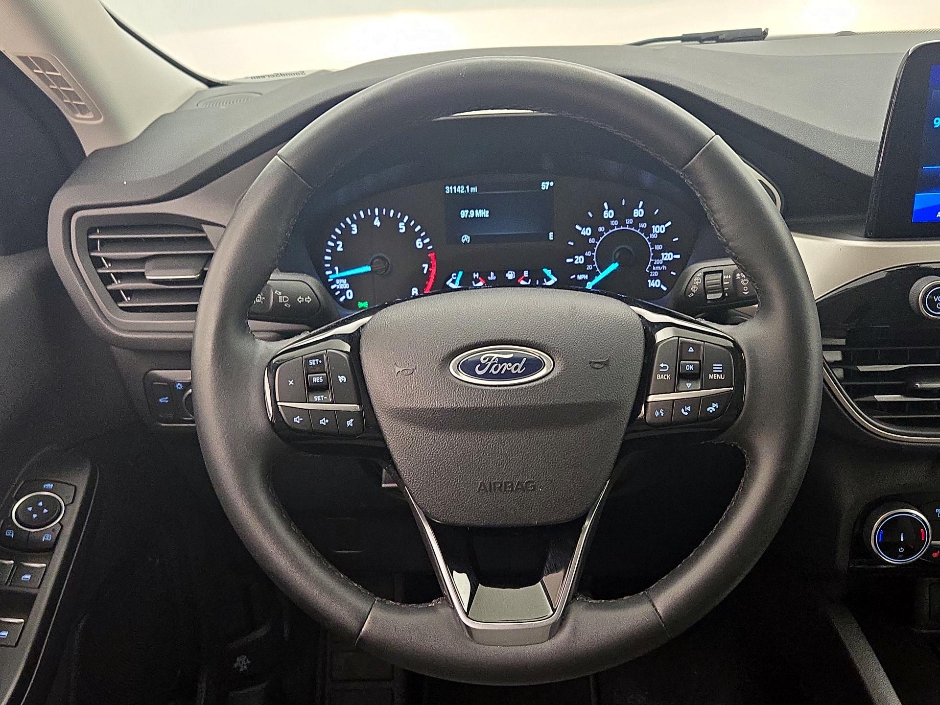 Thumbnail: 2022 Ford Escape - 10