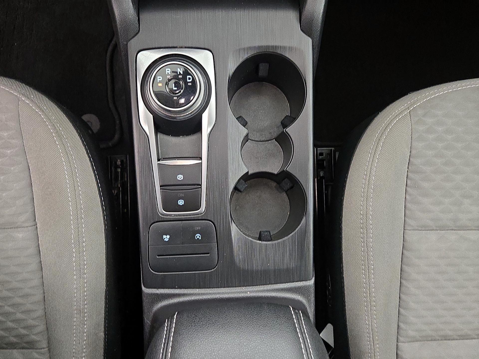 Thumbnail: 2022 Ford Escape - 17