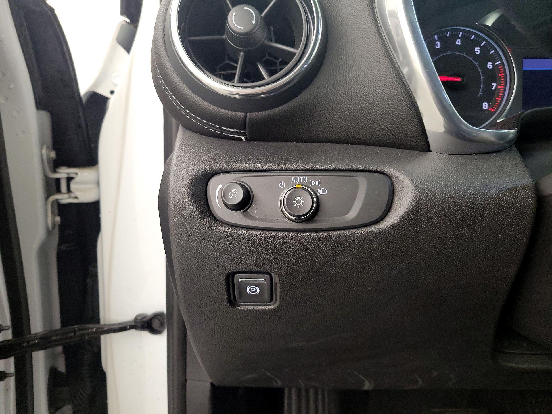 Thumbnail: 2023 Chevrolet Blazer - 13