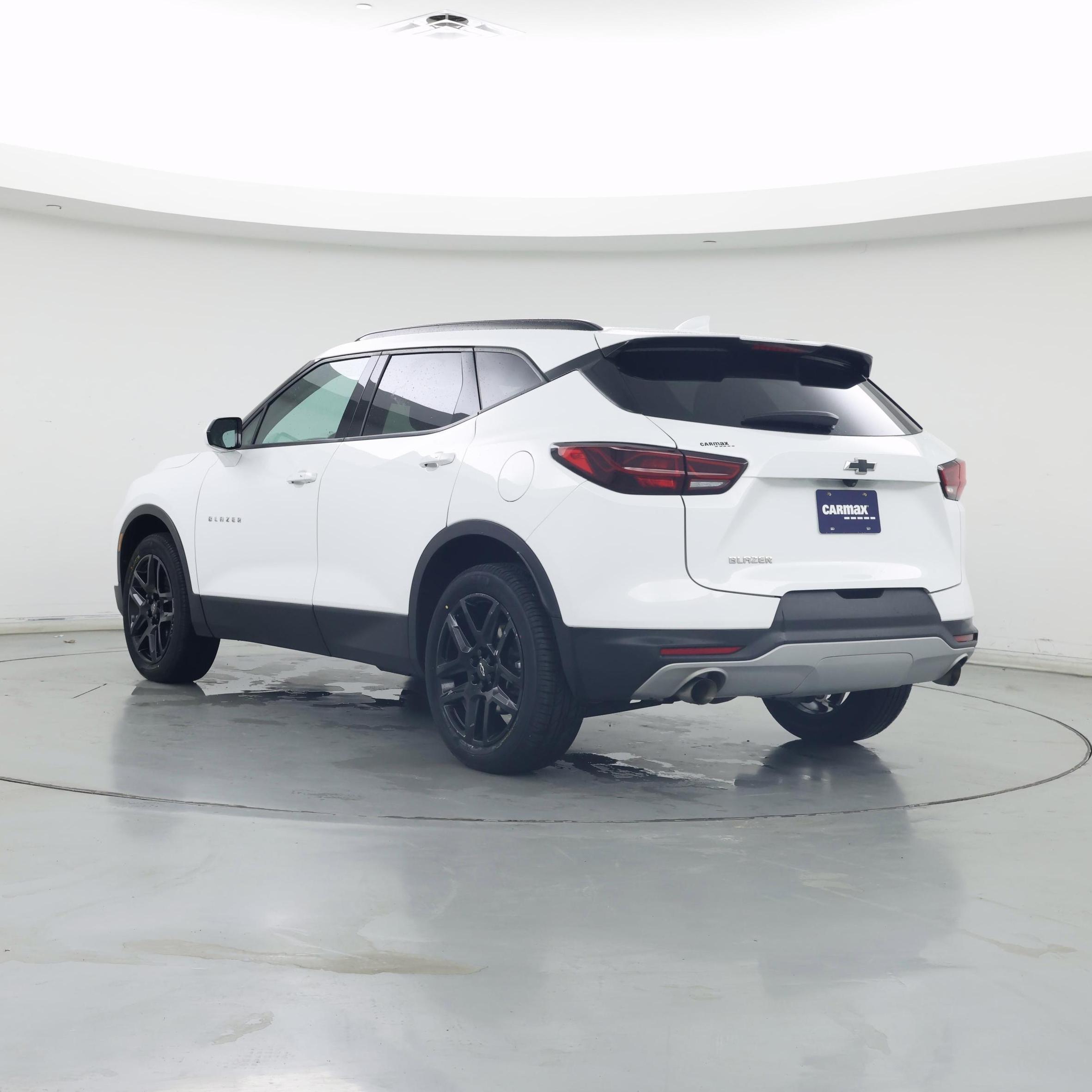 Thumbnail: 2023 Chevrolet Blazer - 2