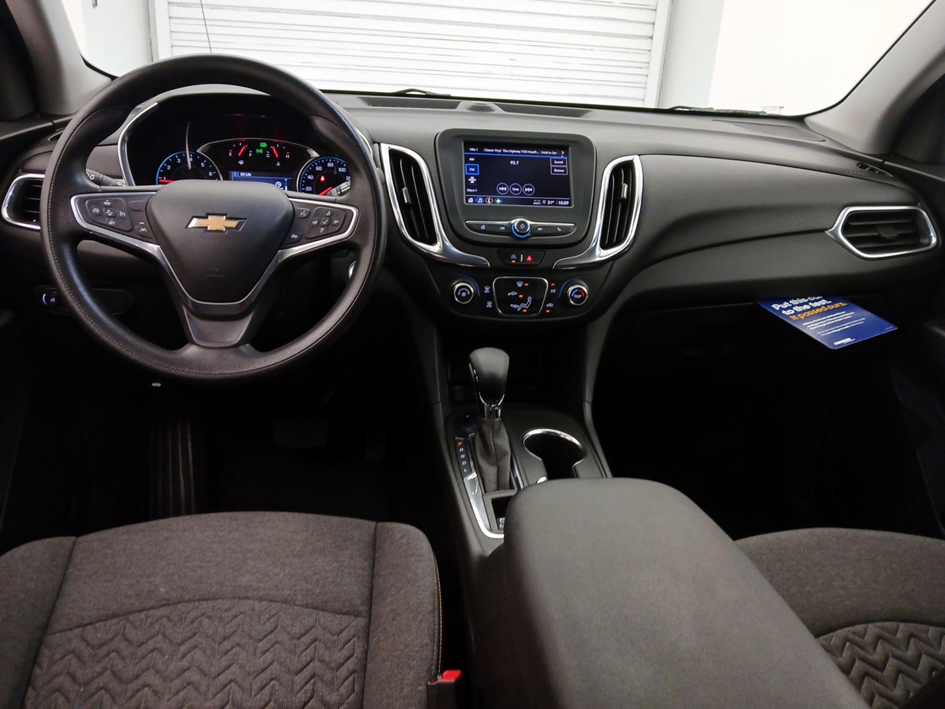 Thumbnail: 2022 Chevrolet Equinox - 9