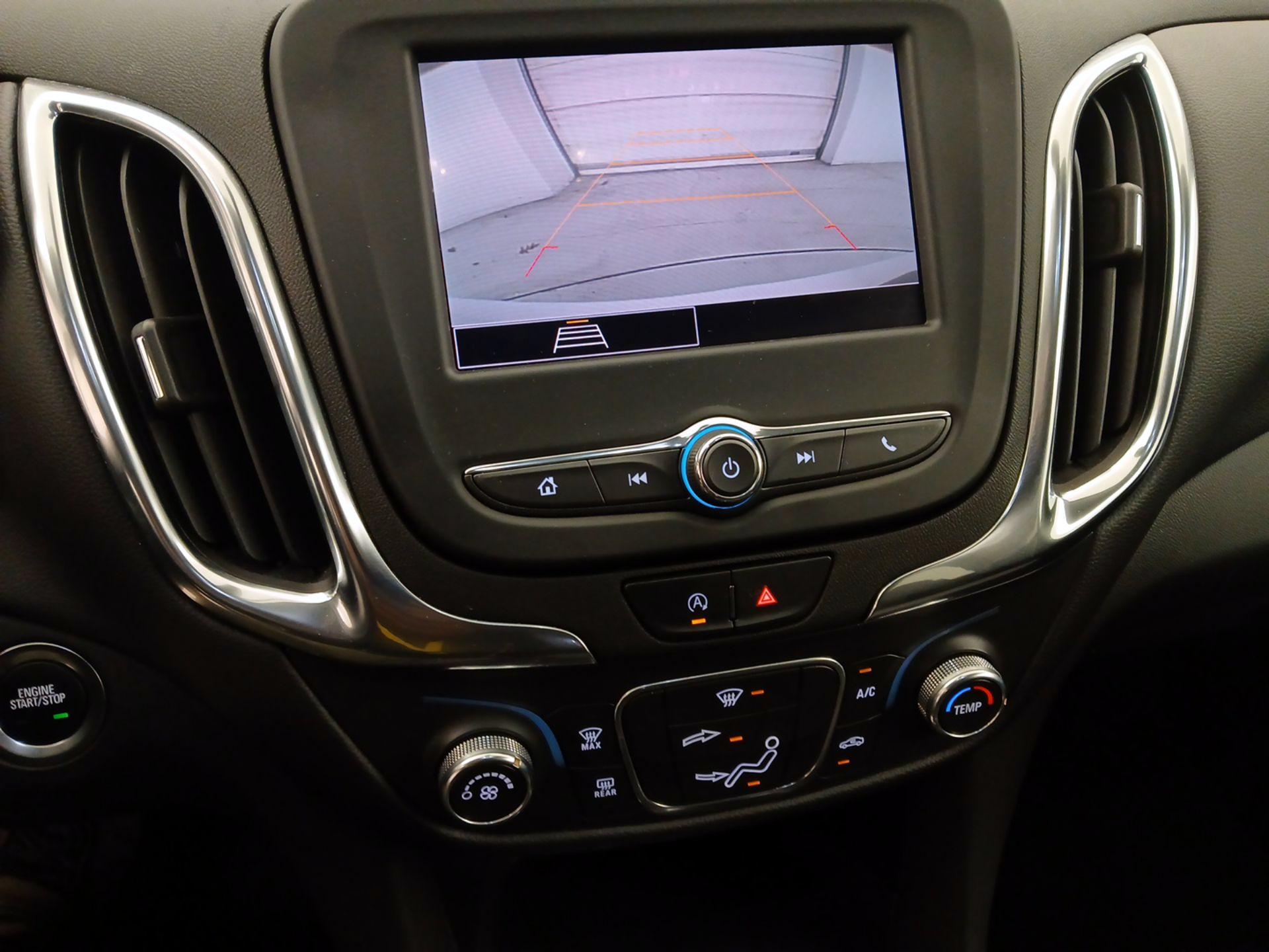 Thumbnail: 2022 Chevrolet Equinox - 14