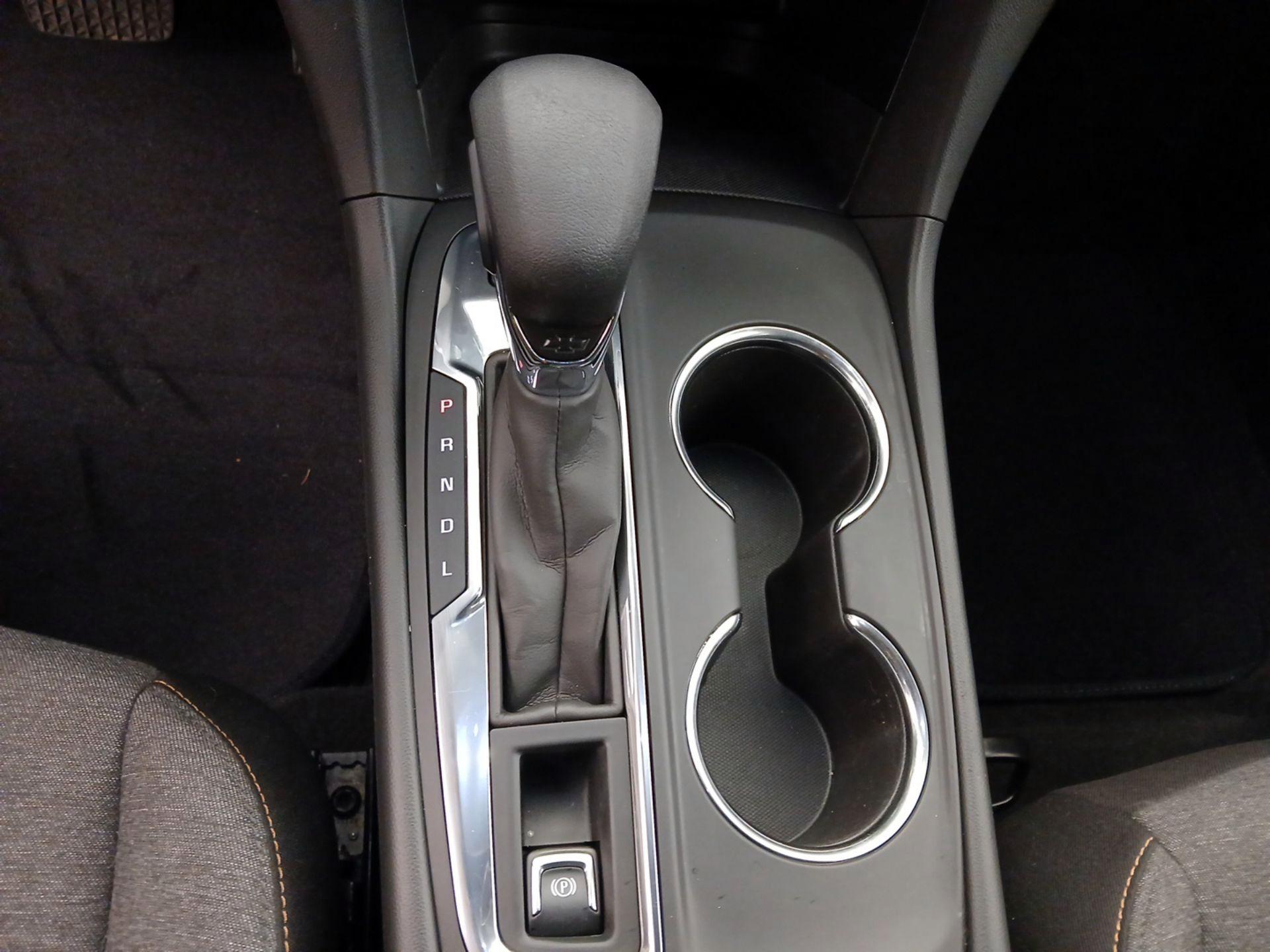 Thumbnail: 2022 Chevrolet Equinox - 17