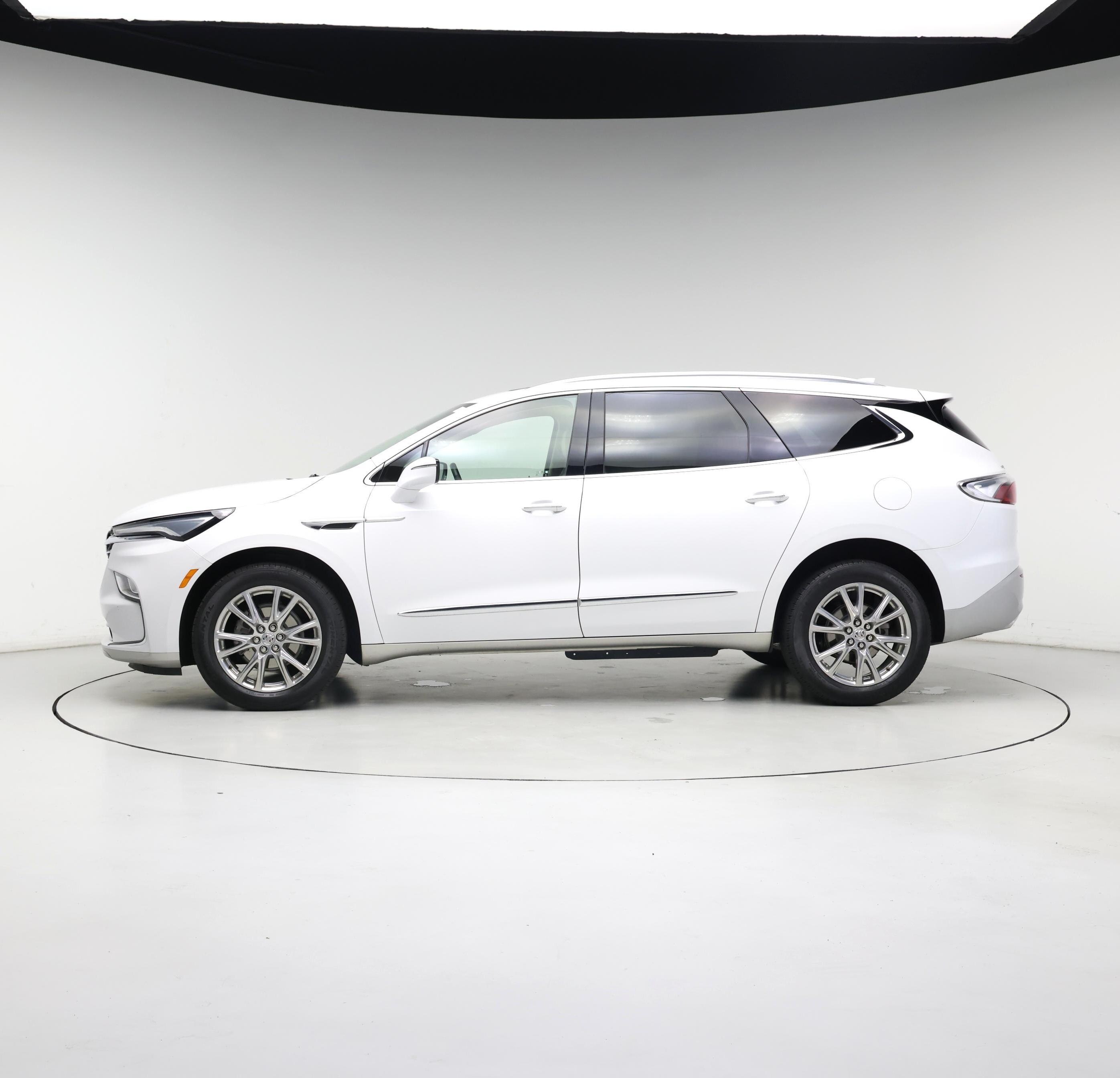 Thumbnail: 2023 Buick Enclave - 3