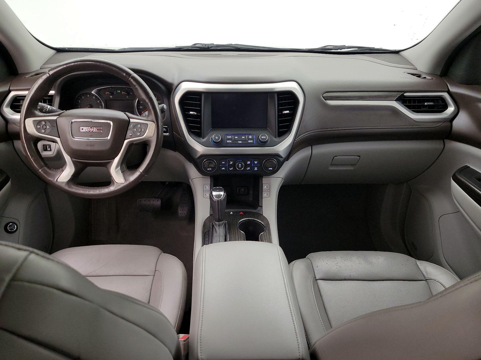 Thumbnail: 2017 GMC Acadia - 9