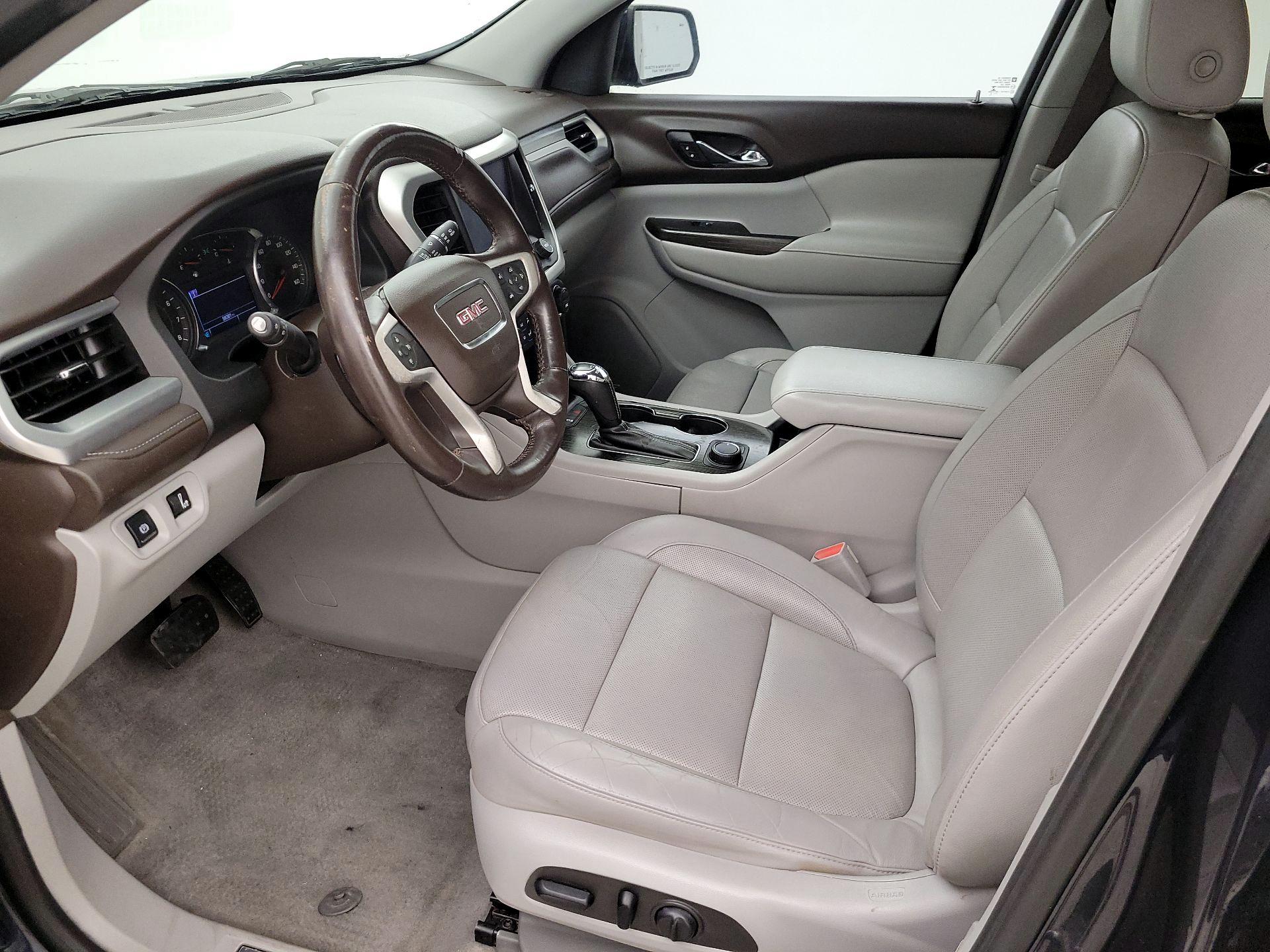 Thumbnail: 2017 GMC Acadia - 11