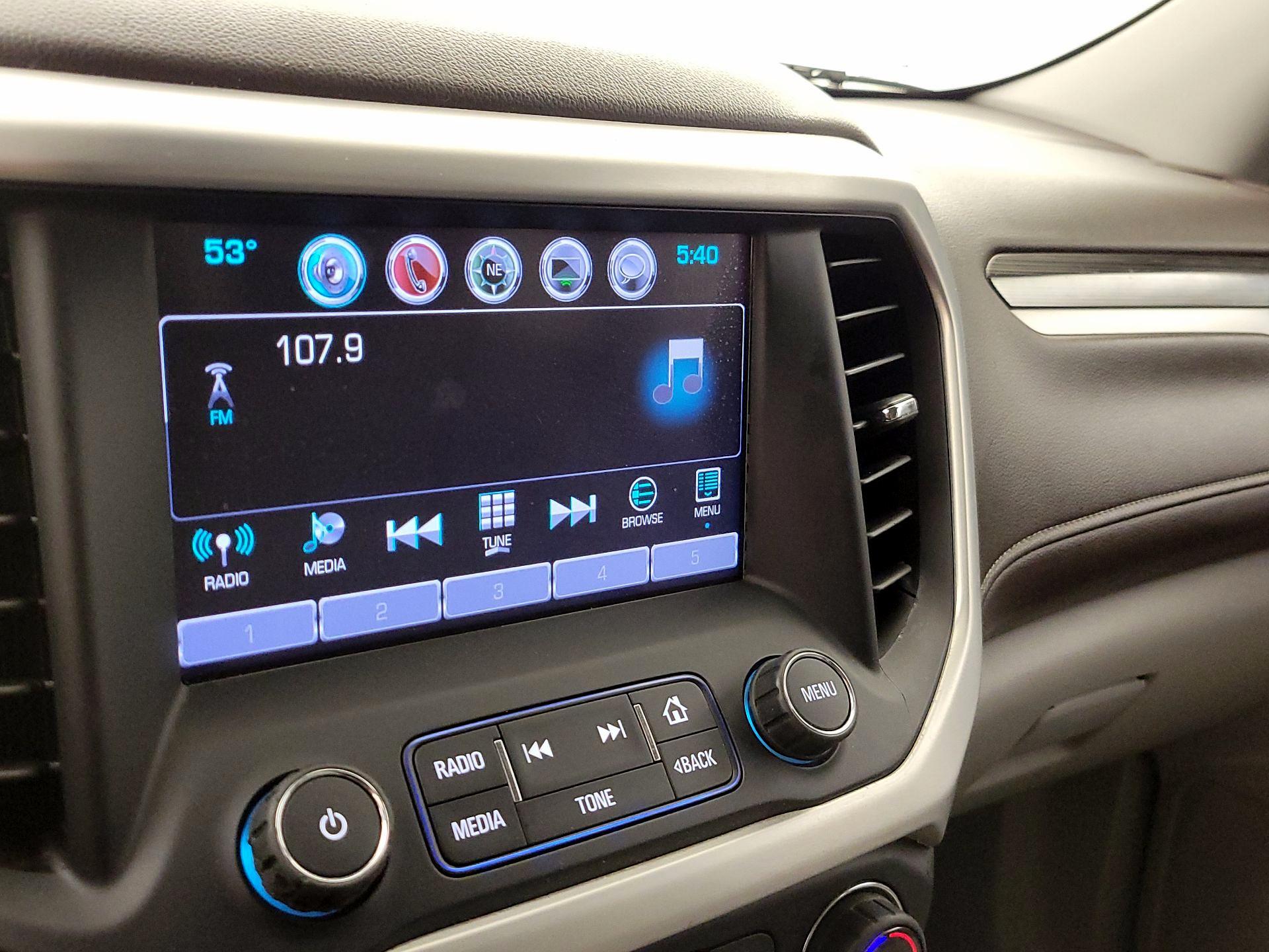 Thumbnail: 2017 GMC Acadia - 15