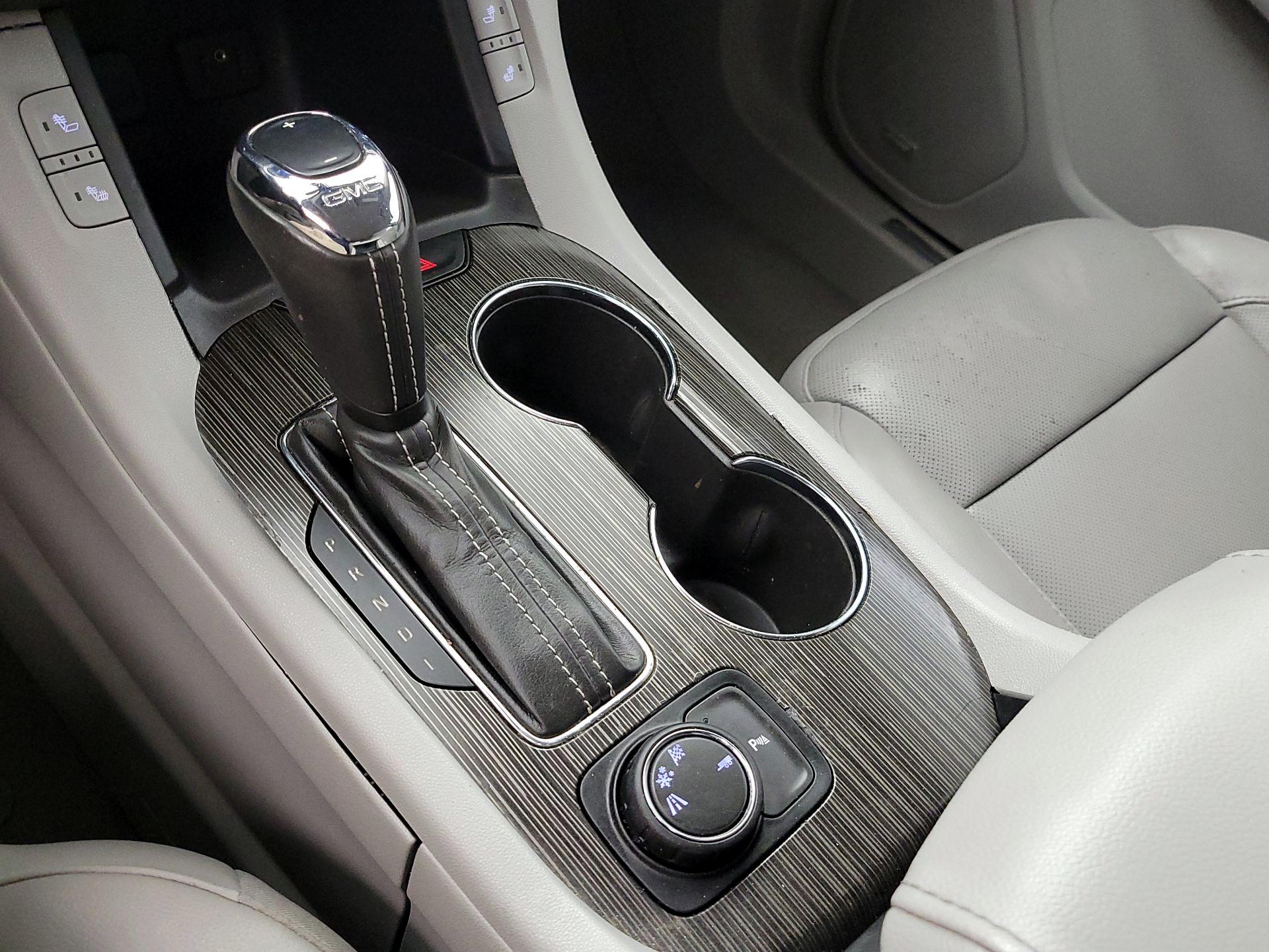 Thumbnail: 2017 GMC Acadia - 17