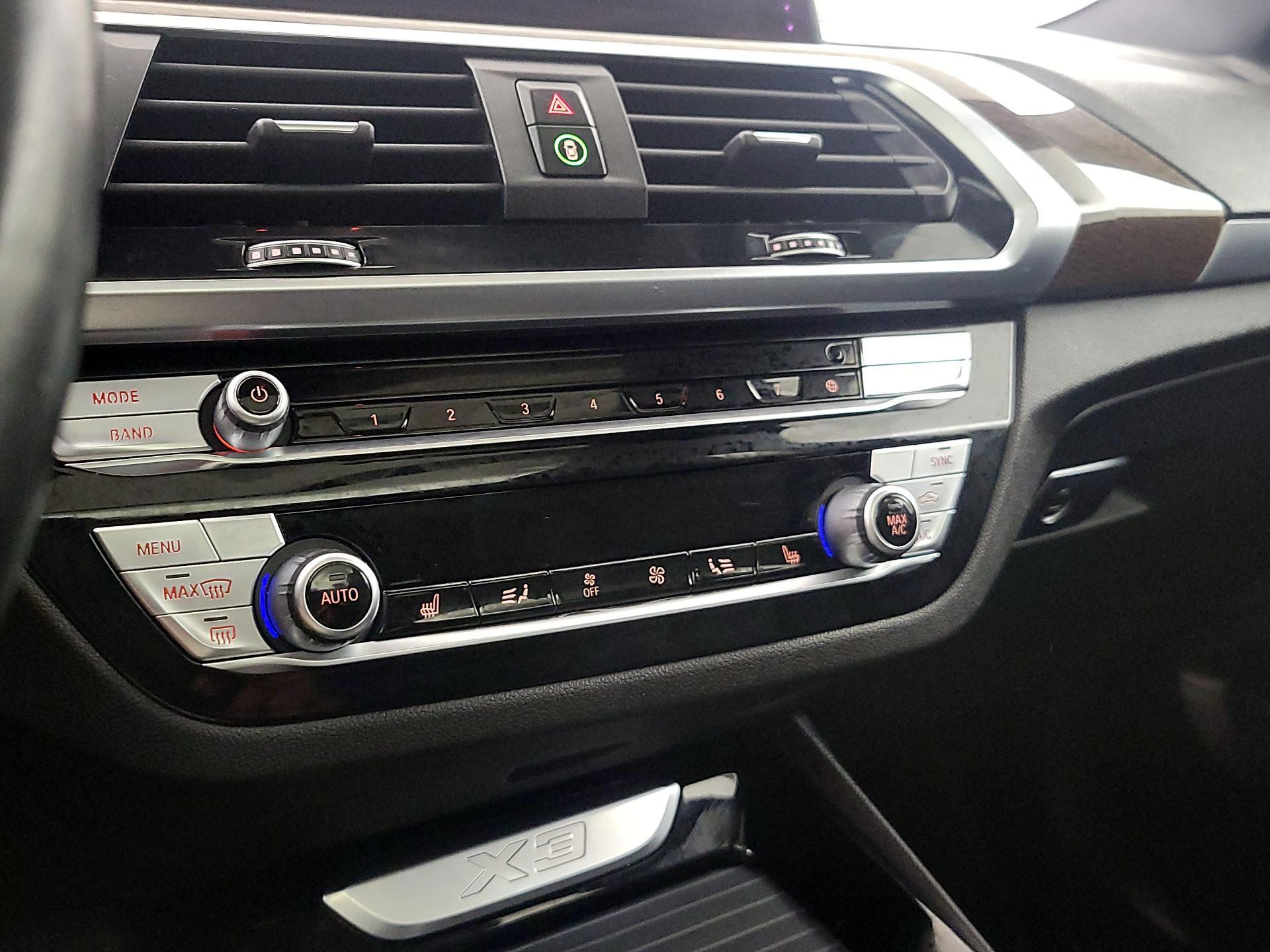 Thumbnail: 2020 BMW X3 - 17