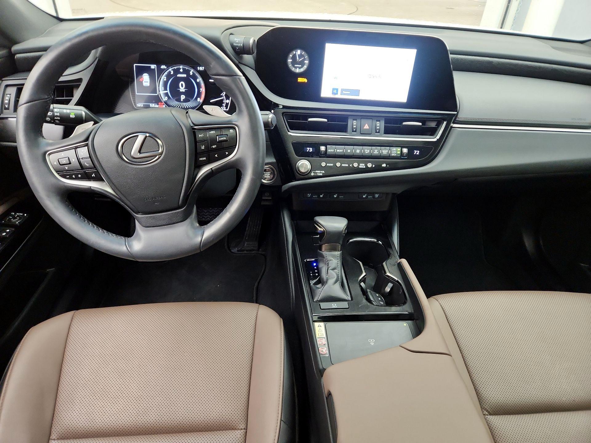 Thumbnail: 2024 Lexus ES - 9